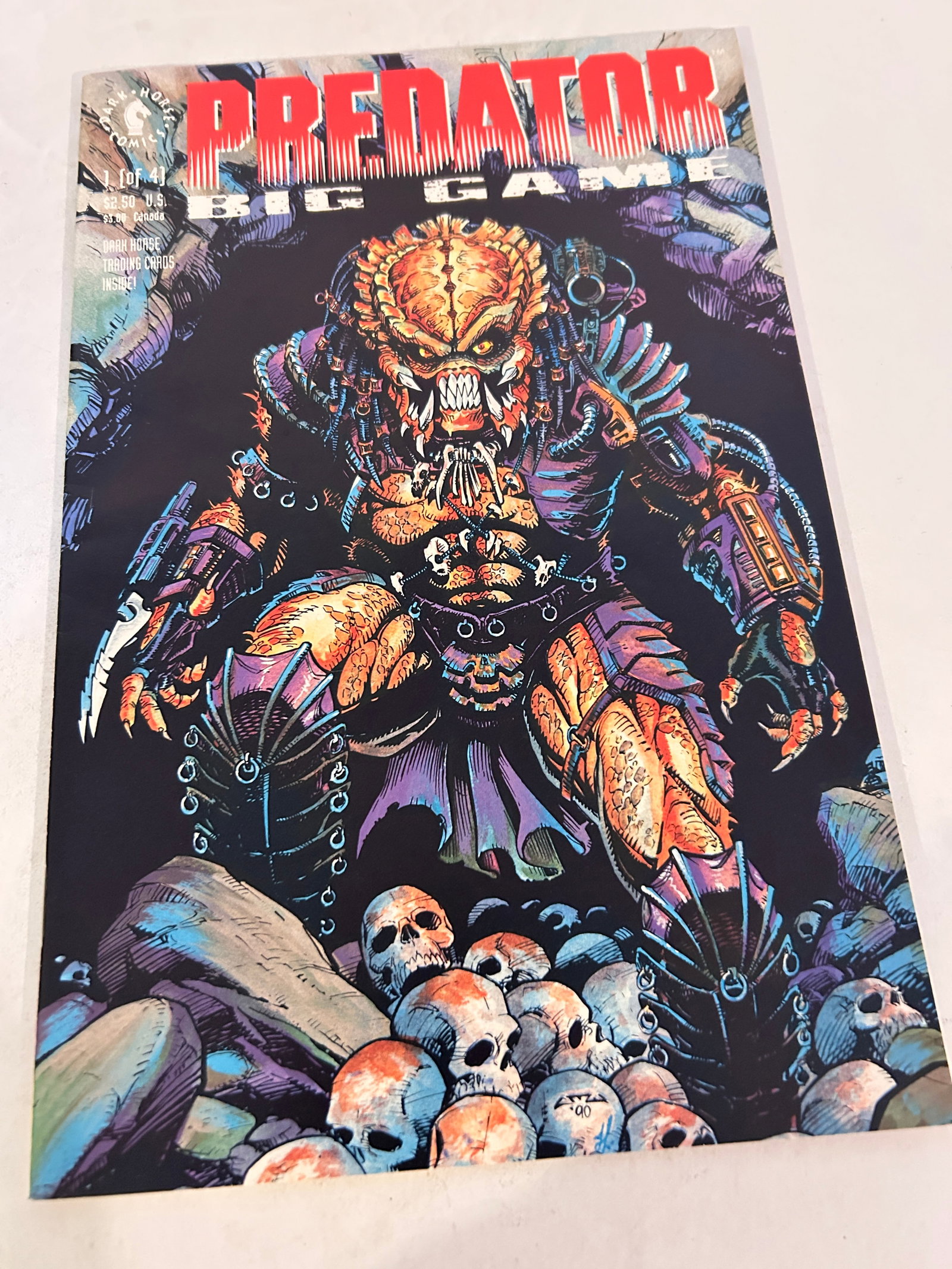Vintage Comic Book Predator Big Game # 1: Vintage Comic Book Predator Big Game # 1 Please view all photos as they are part of the description and condition of this Item, Feel free to contact me with questions or picture requests! Used Item AS