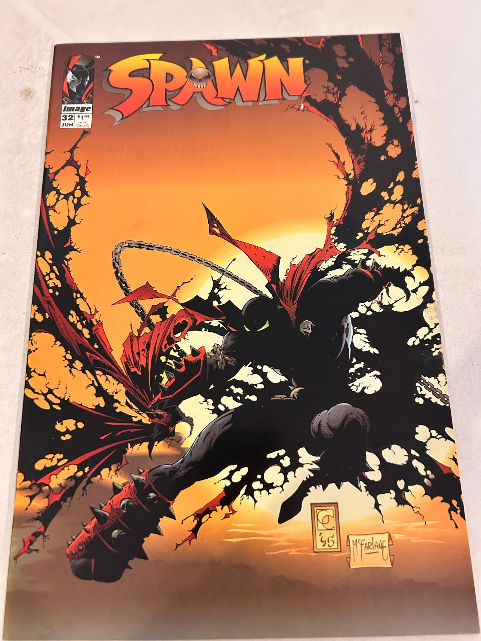 Vintage Comic Book Spawn # 32: Vintage Comic Book Spawn # 32 Please view all photos as they are part of the description and condition of this Item, Feel free to contact me with questions or picture requests! Used Item AS IS