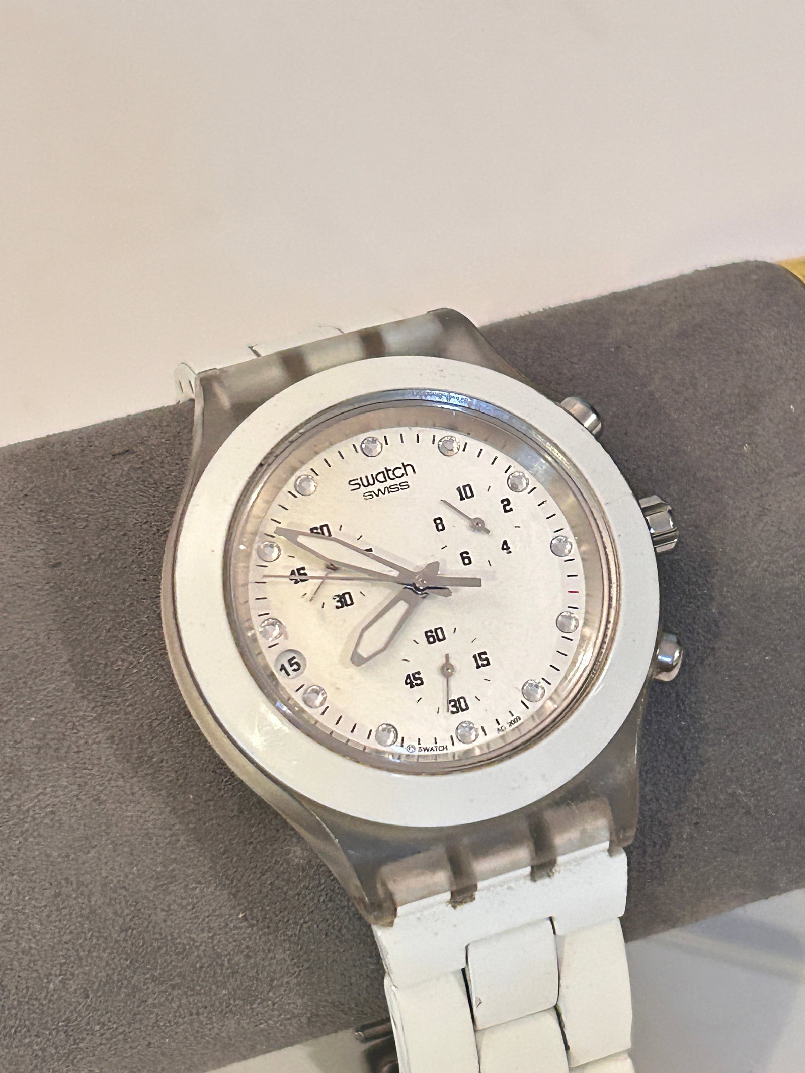 Swatch Irony Diaphane Full-Blooded Chrono Watch Men 43mm White Dial Clear Working: Swatch Irony Diaphane Full-Blooded Chrono Watch Men 43mm White Dial Clear Working Please view all photos as they are part of the description and condition of this Item, Feel free to contact me with qu