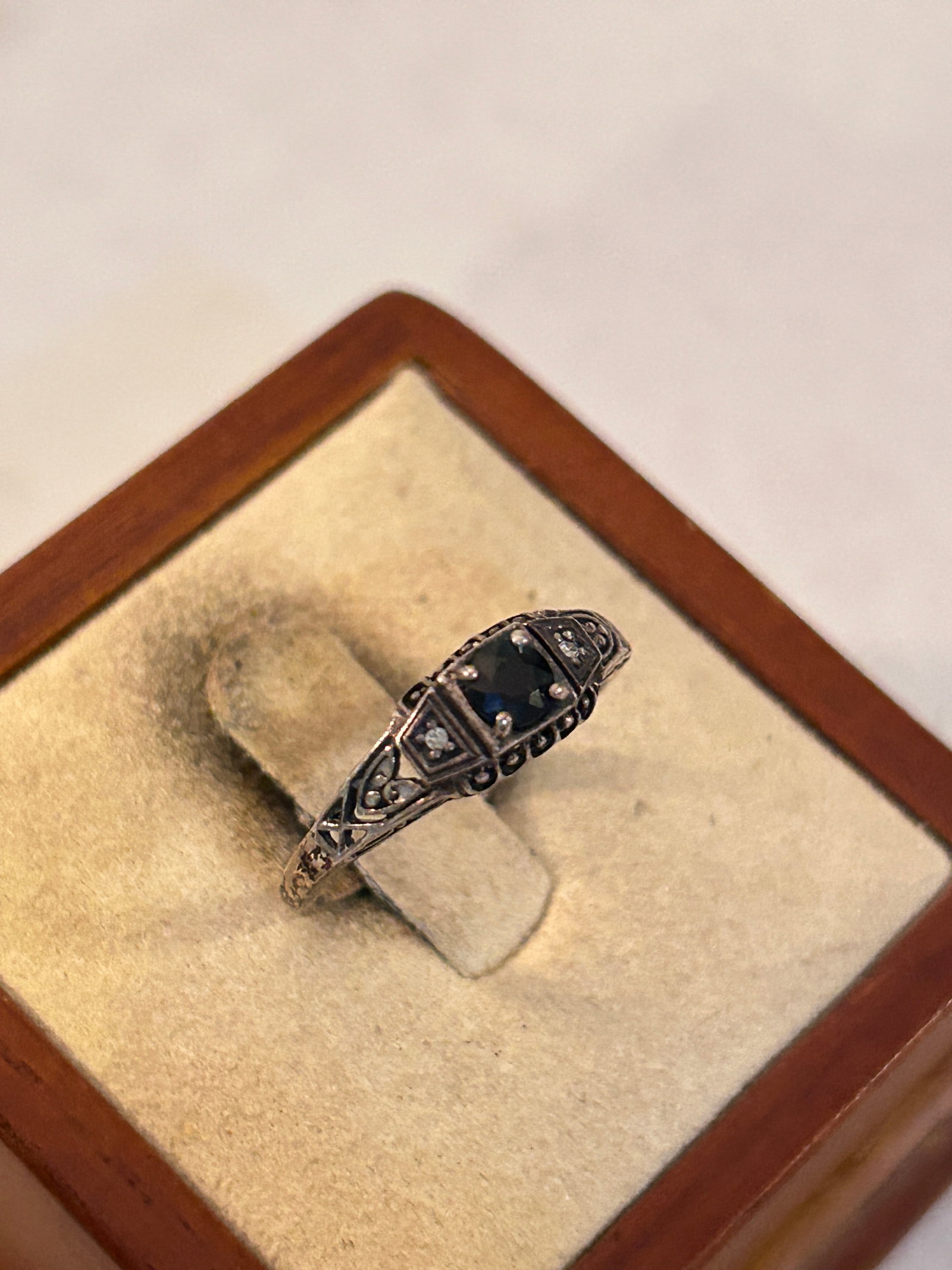 Vintage Sterling Silver Tested Blue Sapphire FILIGREE signed H73 Ring Sz 7: Vintage Sterling Silver Tested Blue Sapphire FILIGREE signed H73 Ring Sz 7 Please view all photos as they are part of the description and condition of this Item, Feel free to contact me with questions