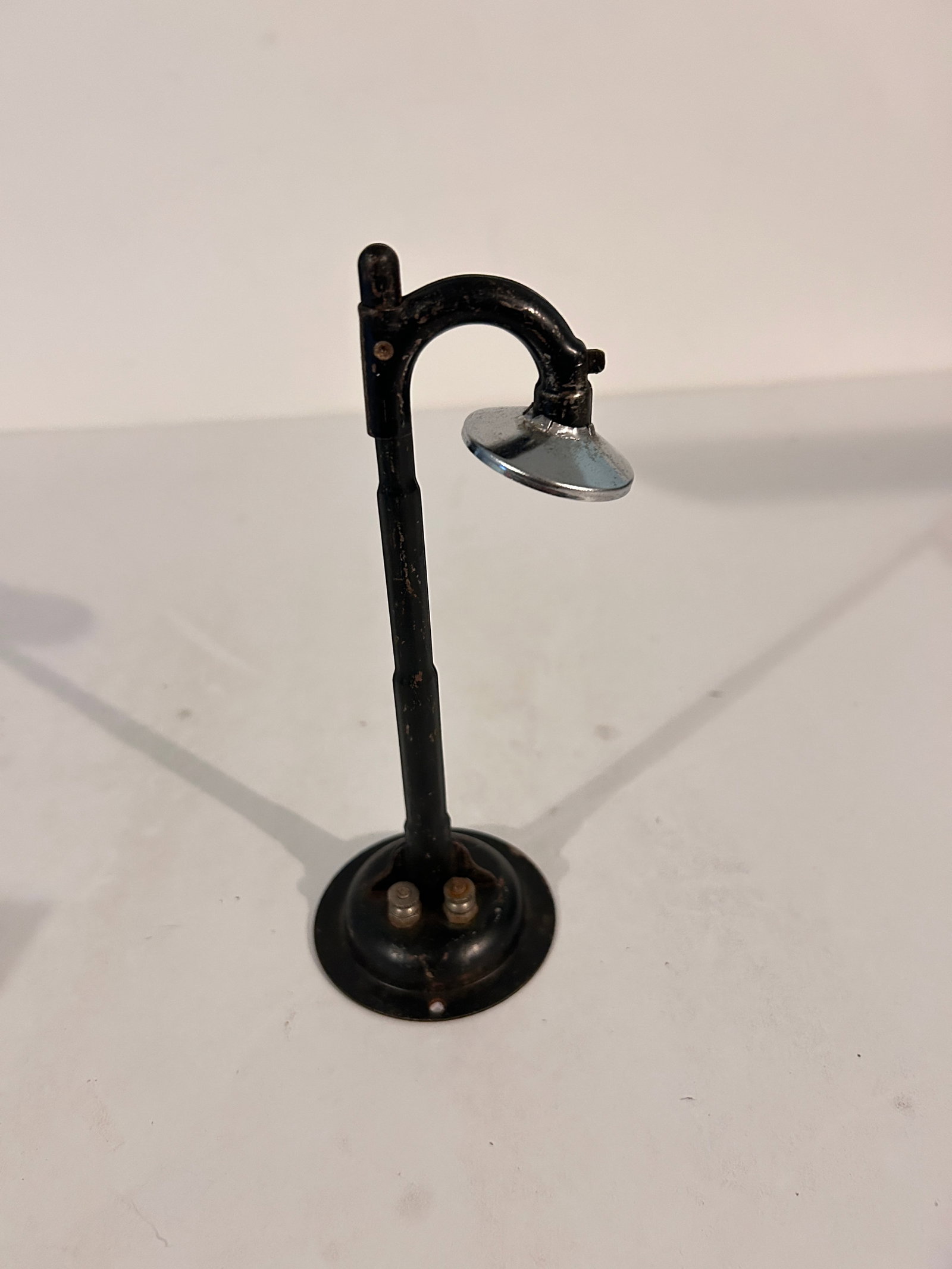 Vintage Marx O Scale Main Street Lamp Post 1950s Accessory (1 of 4)