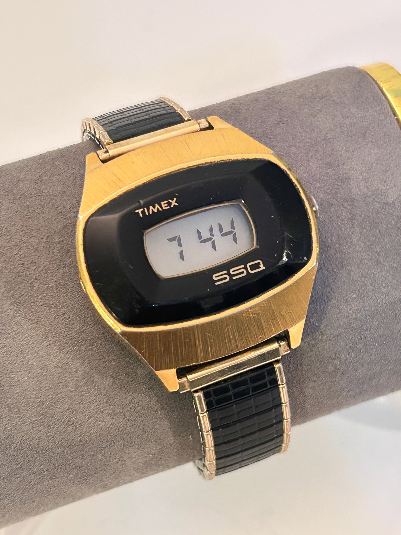 Rare Vintage Timex SSQ Digital Men's LCD Watch Working nice!!!: Rare Vintage Timex SSQ Digital Men's LCD Watch Working nice!!! Please view all photos as they are part of the description and condition of this Item, Feel free to contact me with questions or picture 