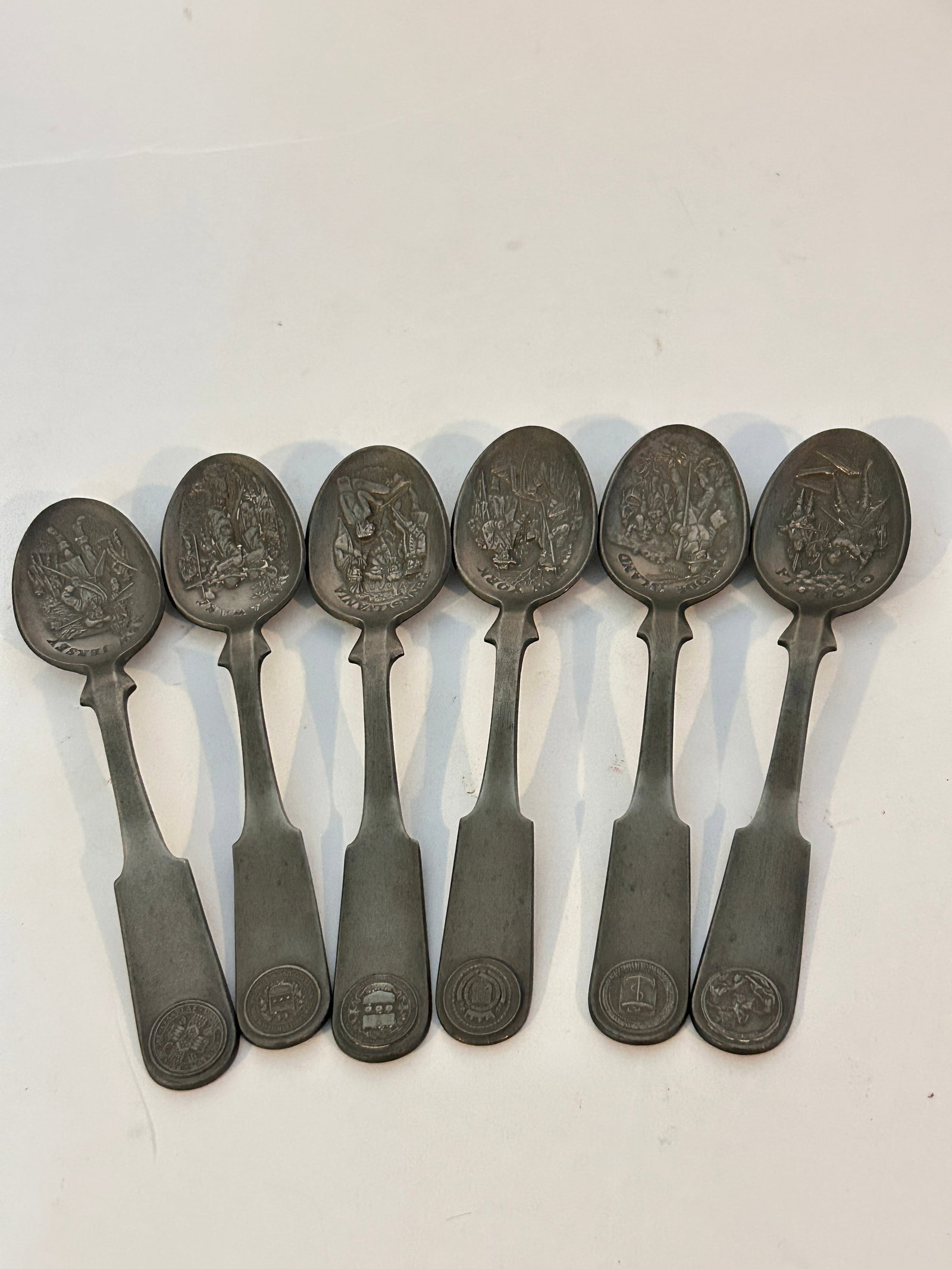 Vintage lot of 6 pewter State spoons (1 of 3)