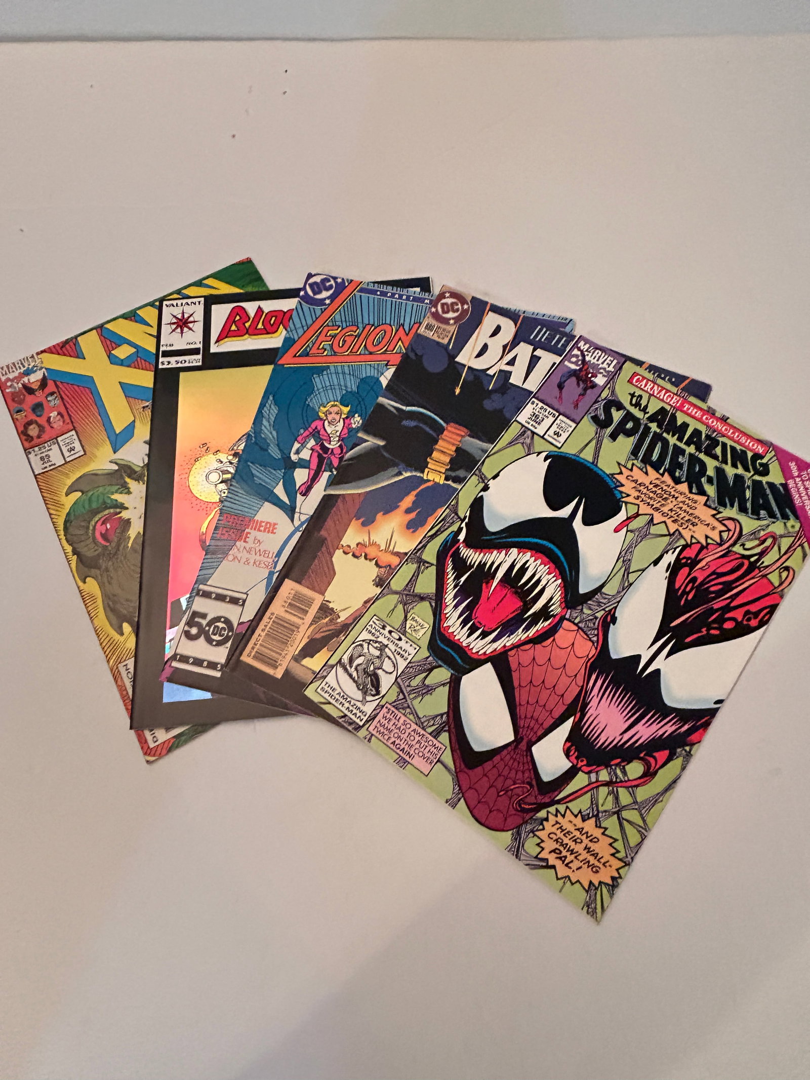 Vintage Lot Of 5 Comic Books (1 of 11)