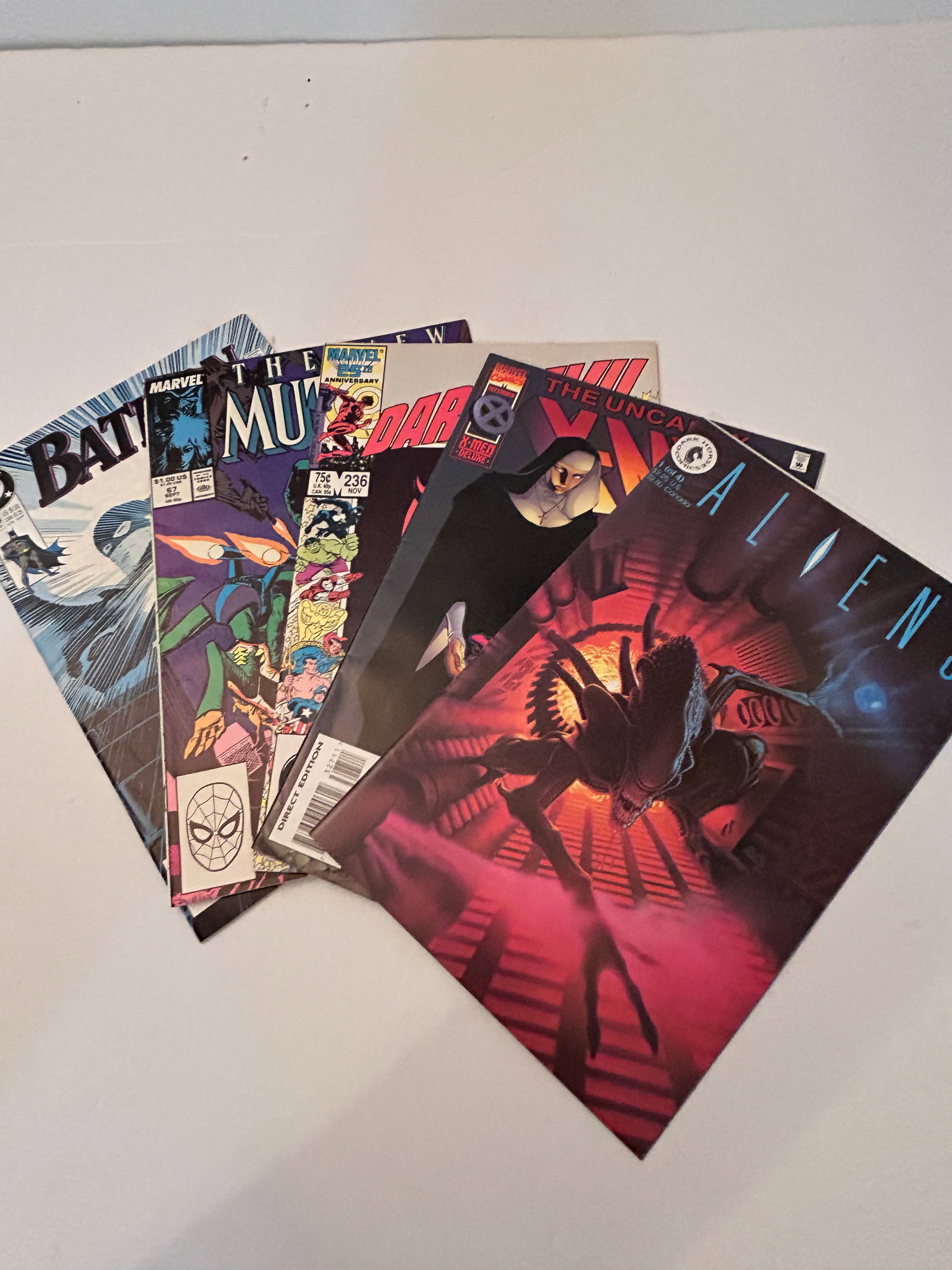 Vintage Lot Of 5 Comic Books (1 of 12)