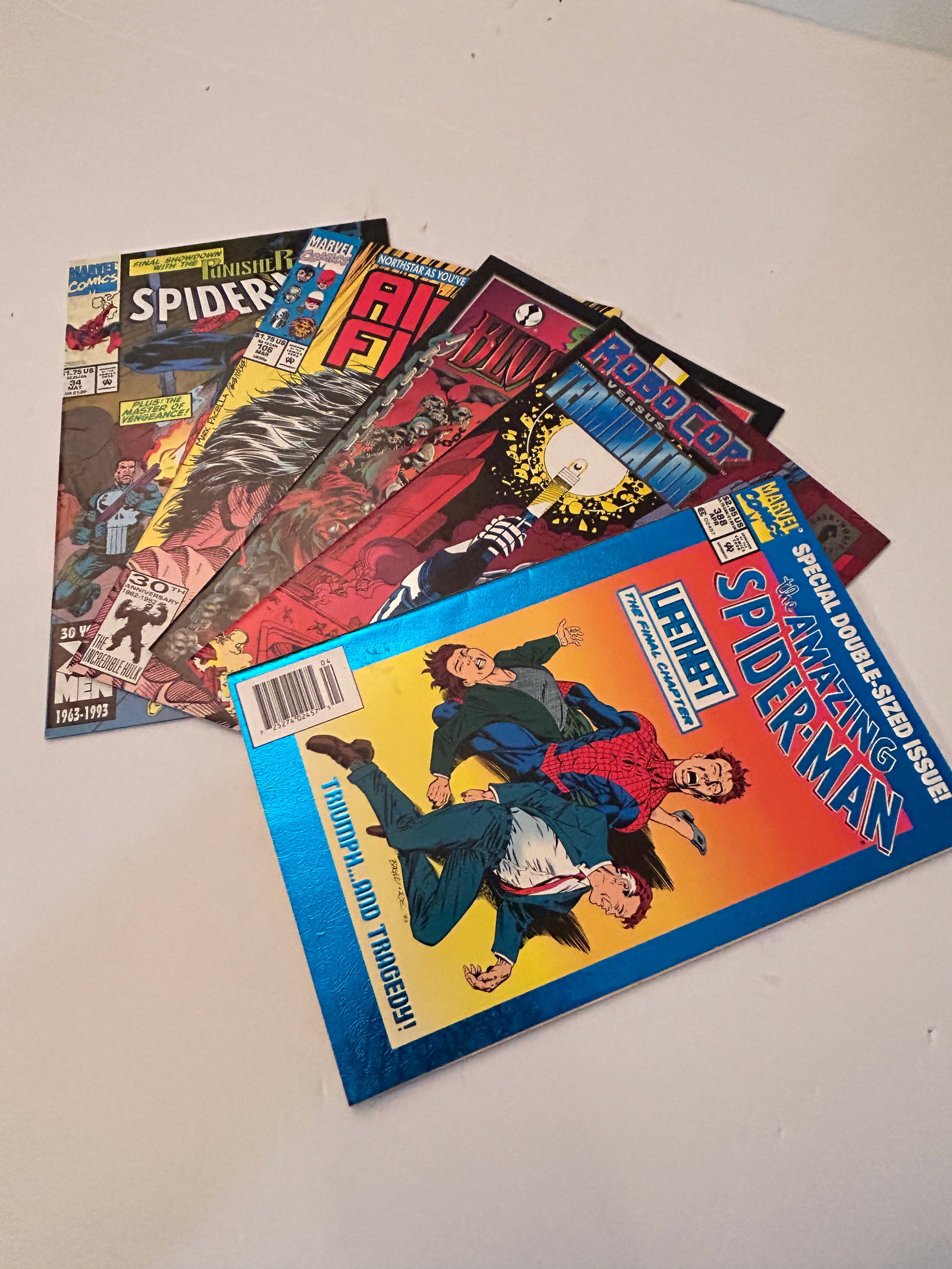 Vintage Lot Of 5 Comic Books (1 of 12)