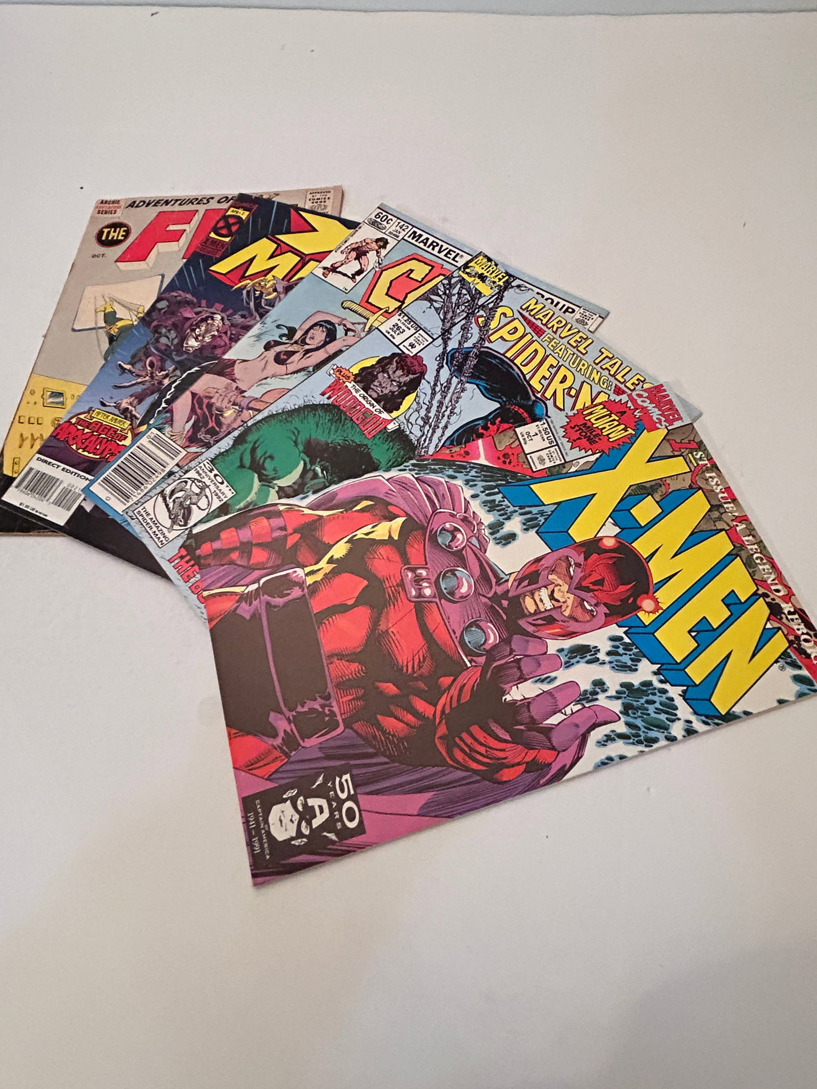 Vintage Lot Of 5 Comic Books (1 of 11)