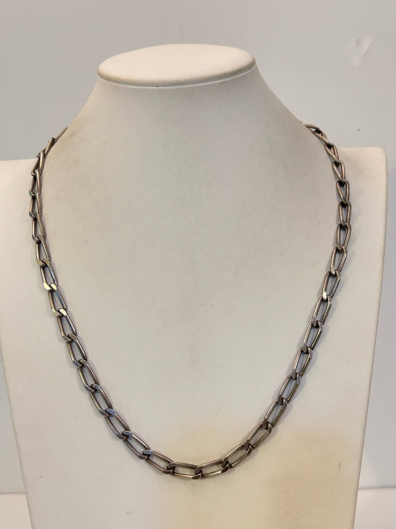 Vintage Sterling Silver Large Link Chain Necklace 24" 54 Grams: Vintage Sterling Silver Large Link Chain Necklace 24" 54 Grams Please view all photos as they are part of the description and condition of this Item, Feel free to contact me with questions or picture 