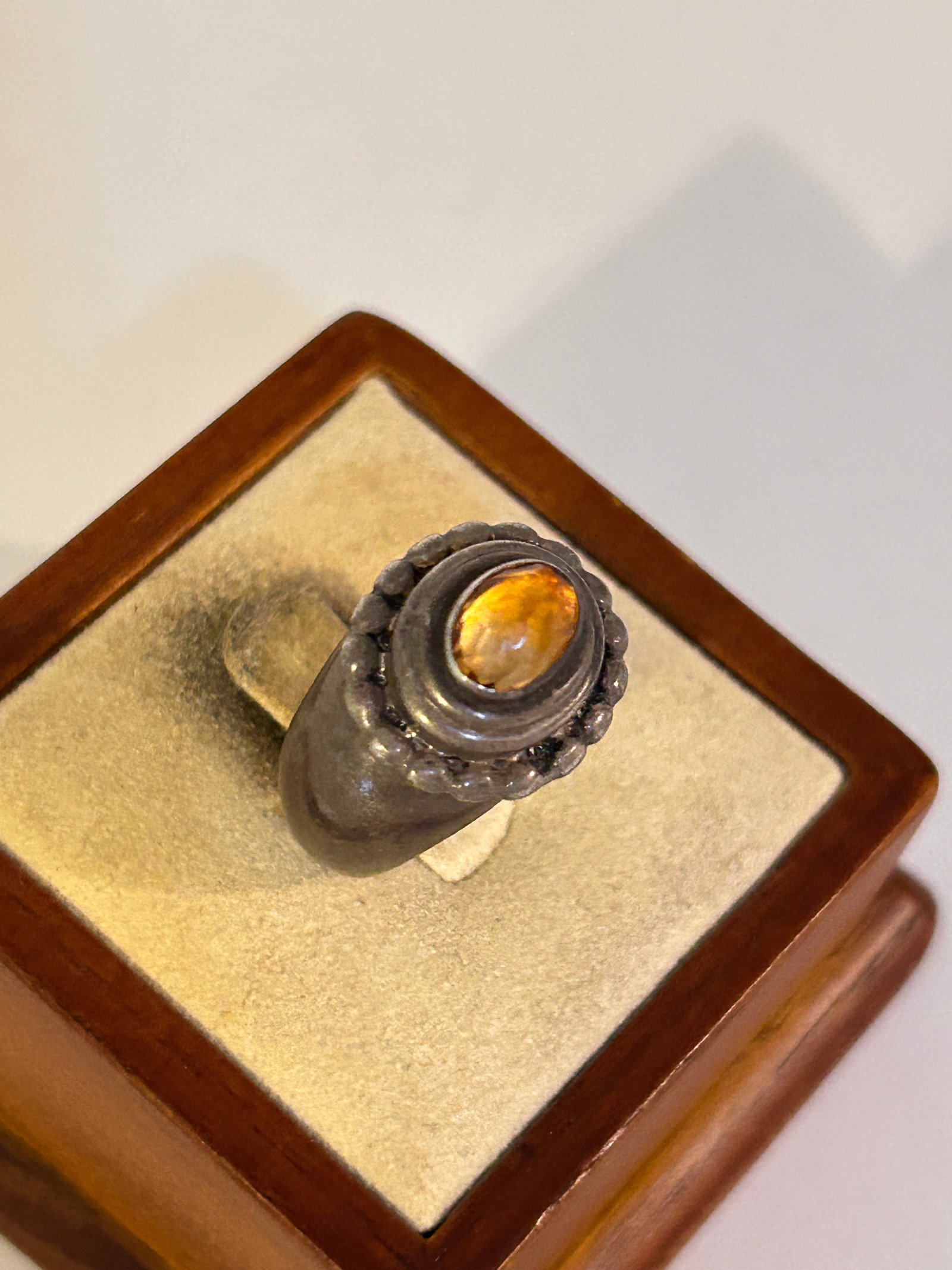 Vintage Signed Tulla Booth Sterling Silver Spinel Modernist Ring Sz 5 (1 of 4)