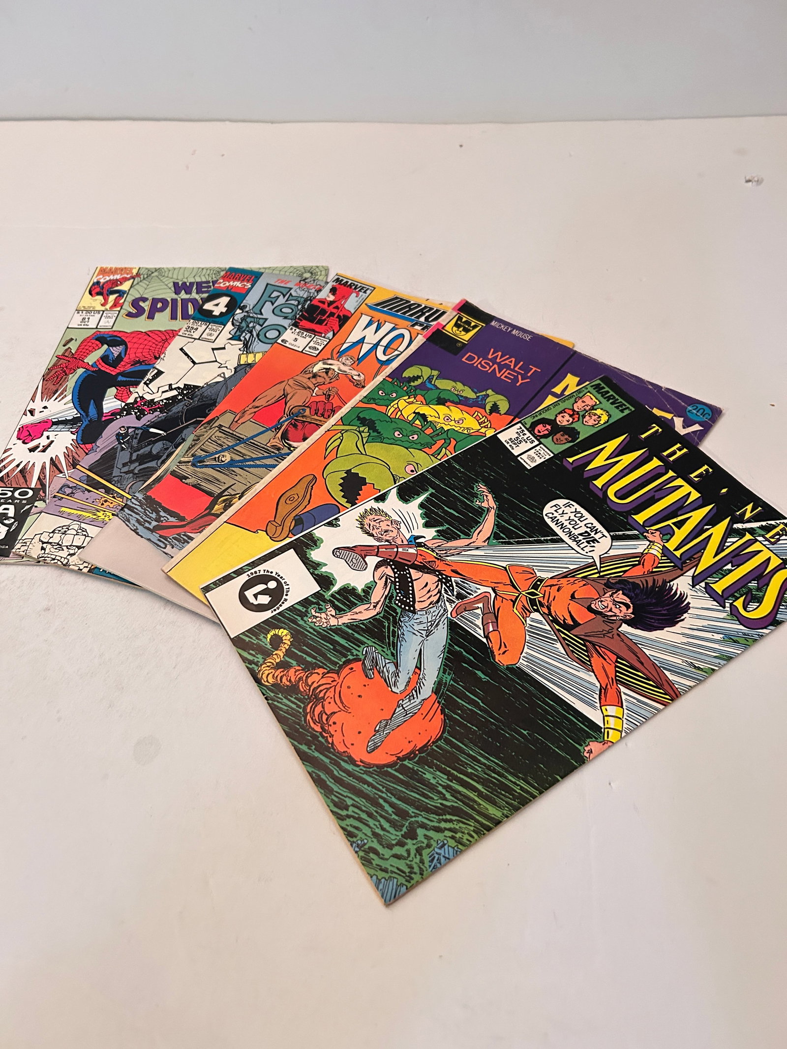 Vintage Lot of 5 Comic Books (1 of 11)