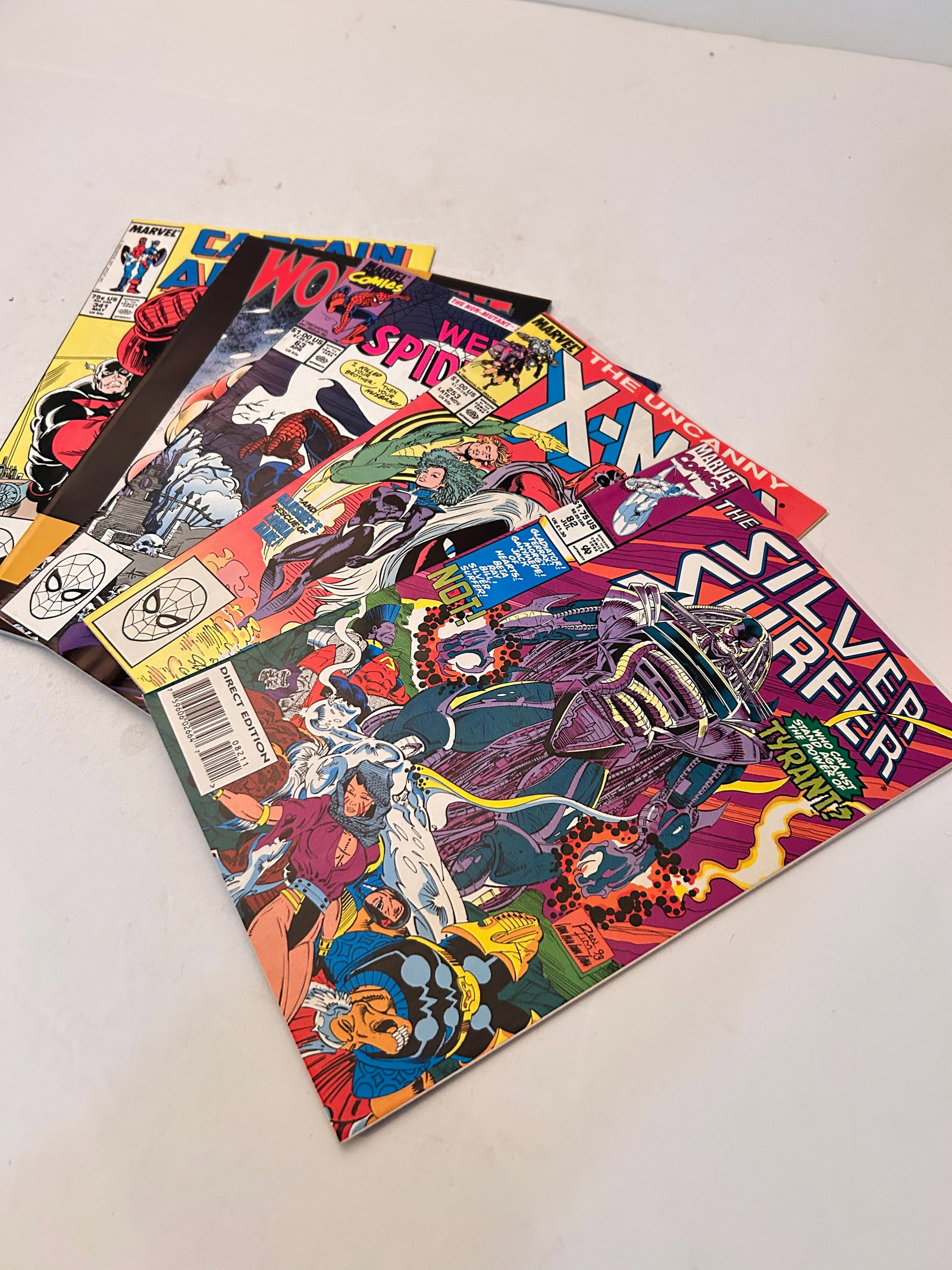 Vintage Lot of 5 Comic Books (1 of 11)