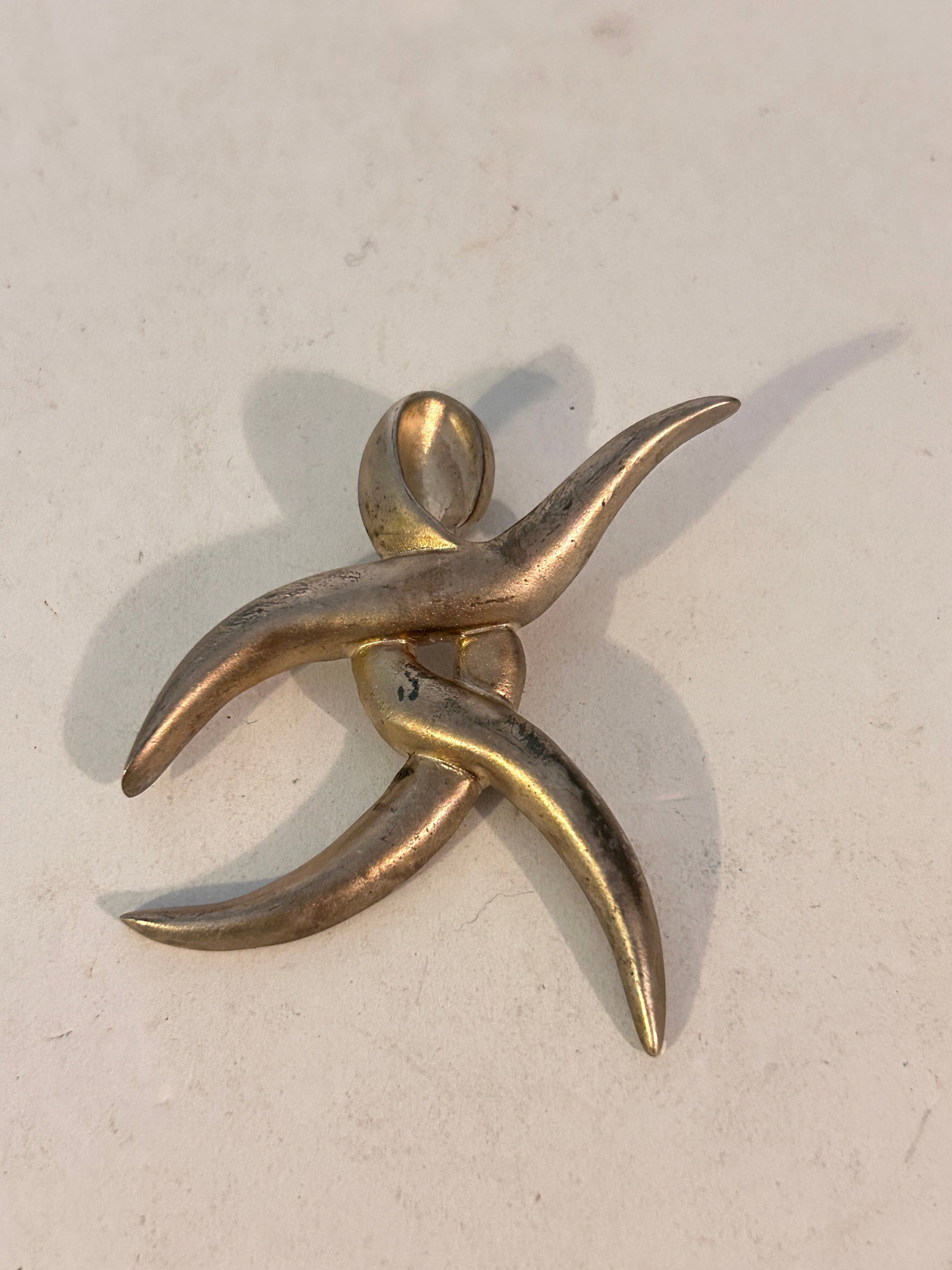 Vintage Sterling Silver Modernist Brooch Pendant 31 Grams: Vintage Sterling Silver Modernist Brooch Pendant 31 Grams Please view all photos as they are part of the description and condition of this Item, Feel free to contact me with questions or picture reque