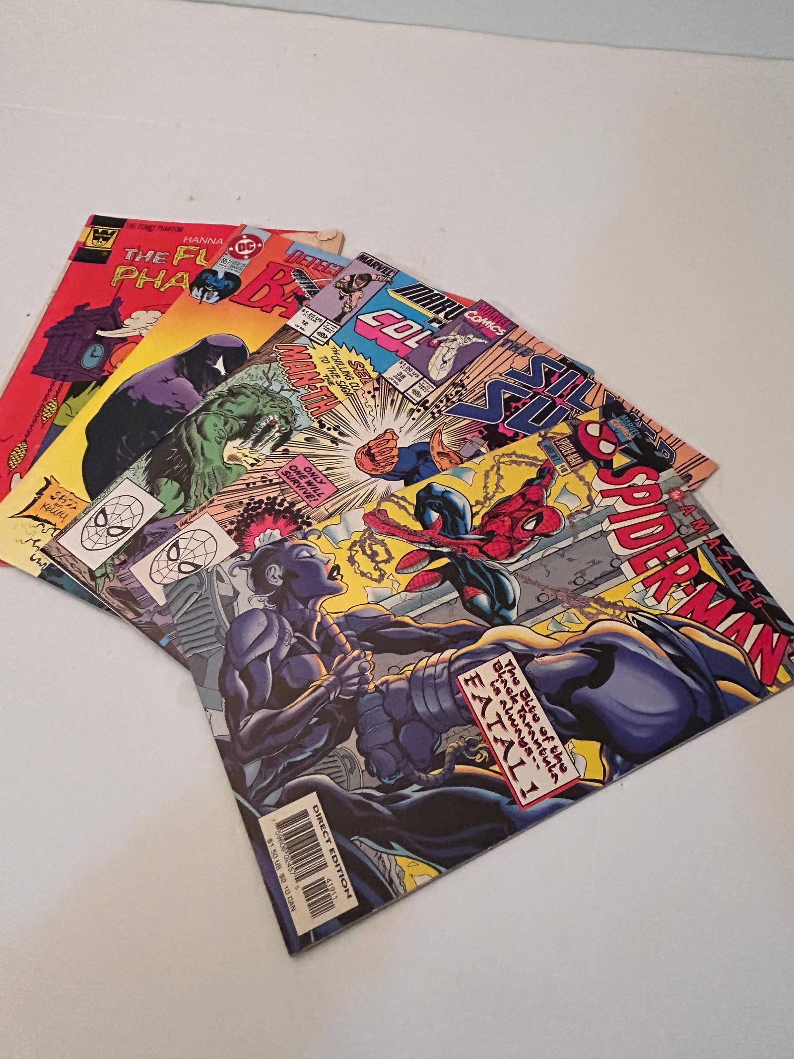 Vintage Lot of 5 Comic Books (1 of 12)