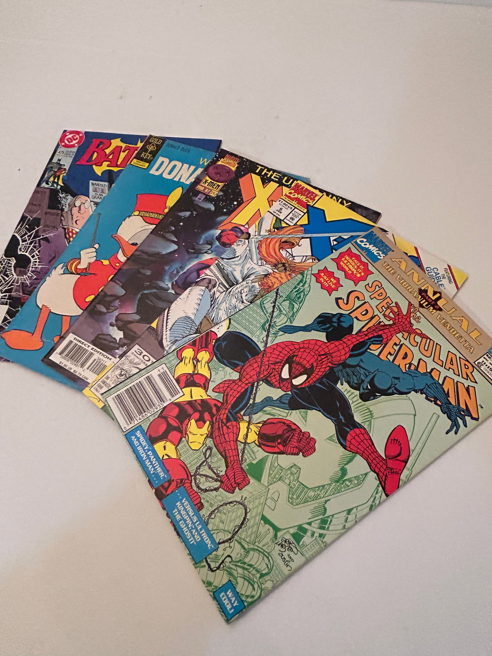 Vintage Lot of 5 Comic Books (1 of 12)