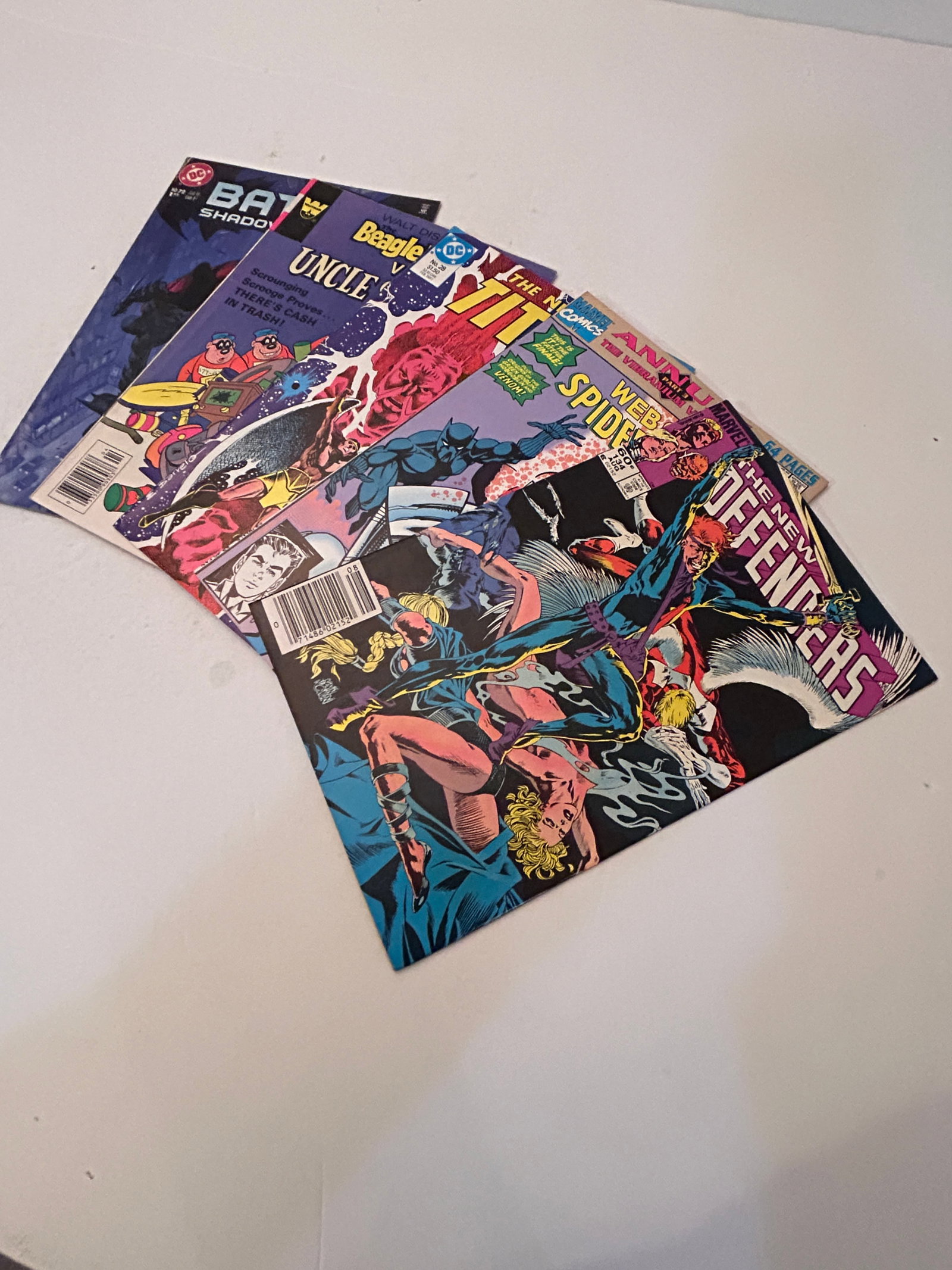 Vintage Lot of 5 Comic Books (1 of 12)