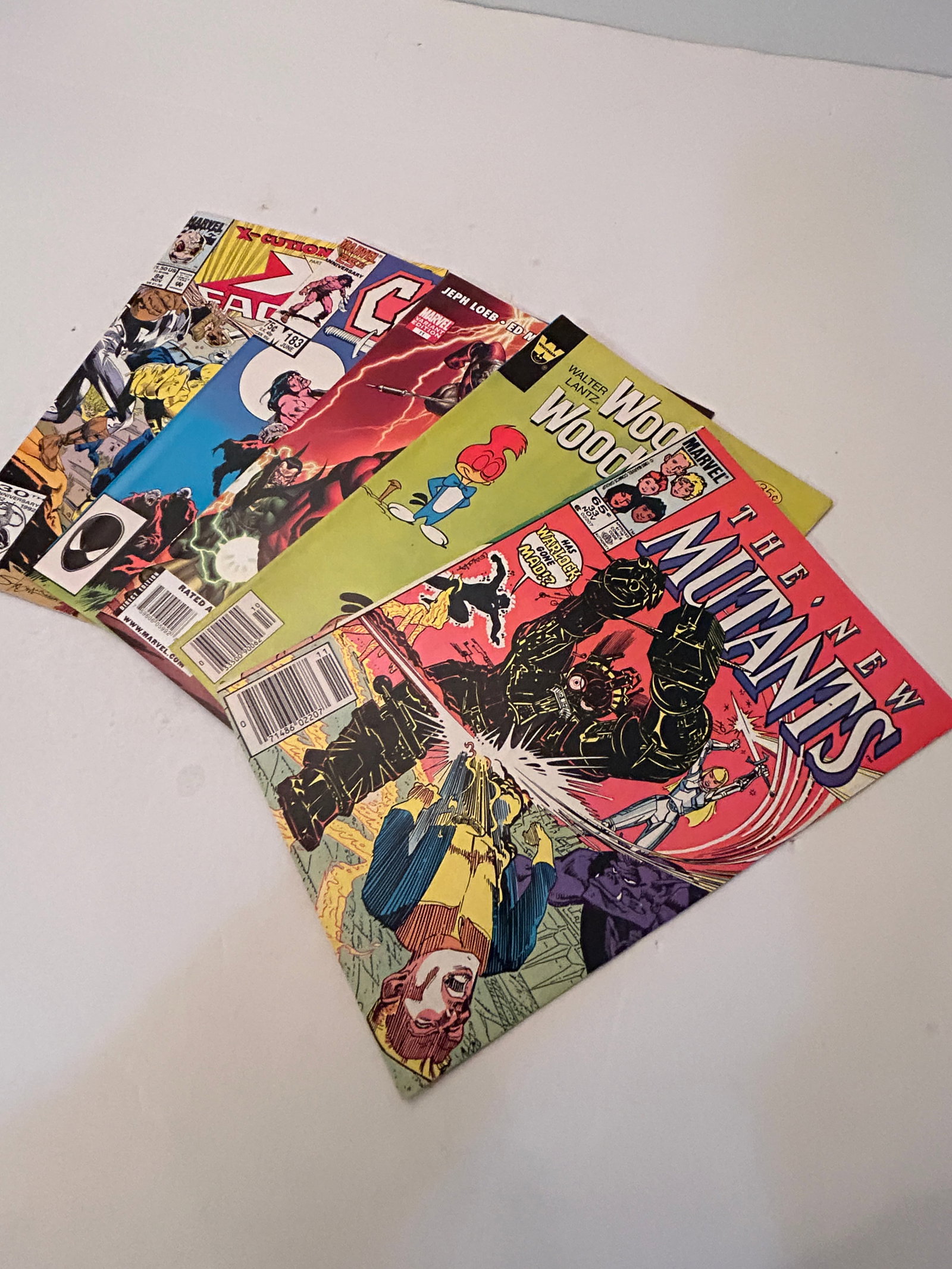 Vintage Lot of 5 Comic Books: Vintage Lot of 5 Comic Books Please view all photos as they are part of the description and condition of this Item, Feel free to contact me with questions or picture requests! Used Item AS IS