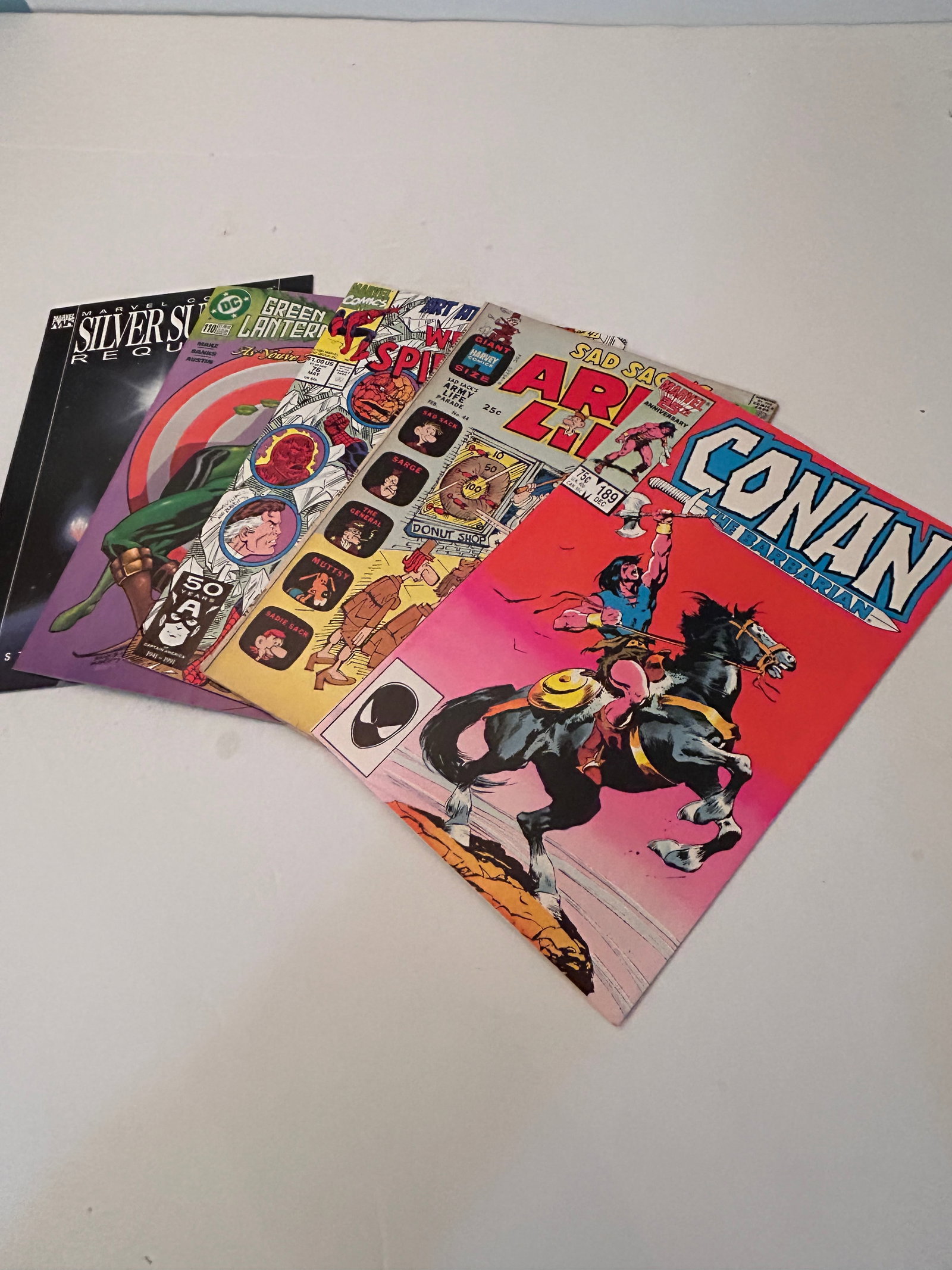 Vintage Lot of 5 Comic Books (1 of 12)