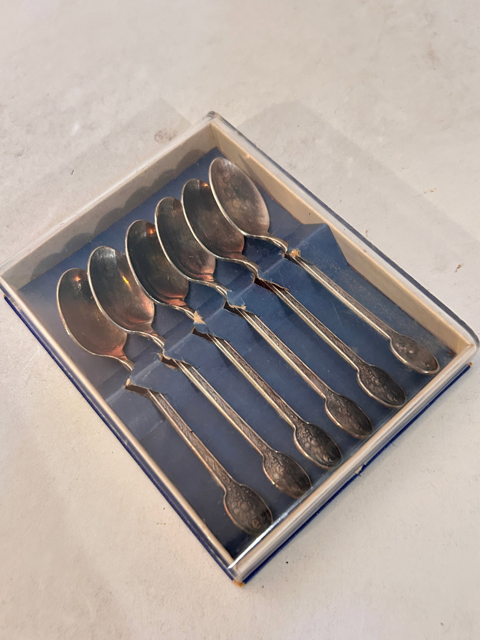 Vintage Meka Denmark Sterling Silver floral Spoon Set 50 Grams: Vintage Meka Denmark Sterling Silver floral Spoon Set 50 Grams Please view all photos as they are part of the description and condition of this Item, Feel free to contact me with questions or picture 
