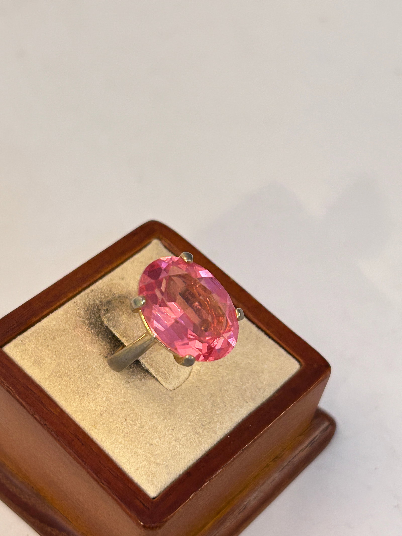 Vintage Costume old Ring Sz 7 (1 of 5)