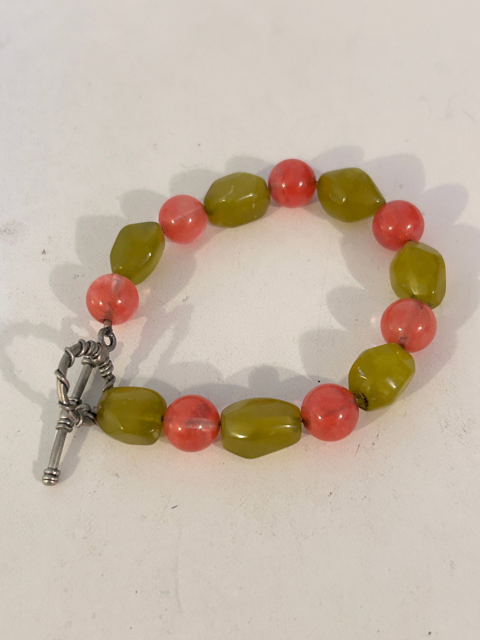 Vintage Sterling Silver Gemstone Bracelet 7": Vintage Sterling Silver Gemstone Bracelet 7" Please view all photos as they are part of the description and condition of this Item, Feel free to contact me with questions or picture requests! Used Ite