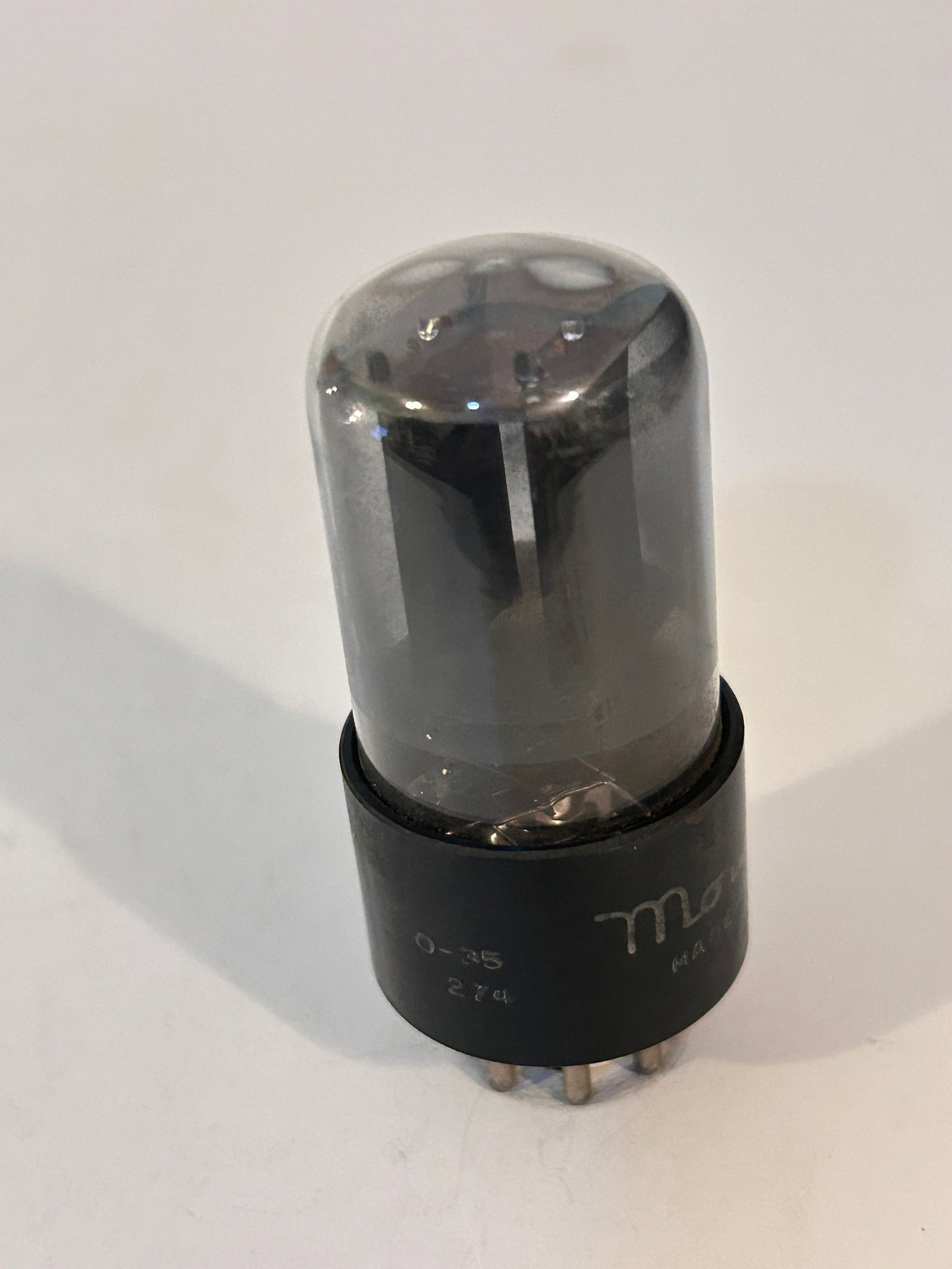Vintage Motorola 6sn7 GT Vacuum Tube: Vintage Motorola 6sn7 GT Vacuum Tube Please view all photos as they are part of the description and condition of this Item, Feel free to contact me with questions or picture requests! Used Item AS IS