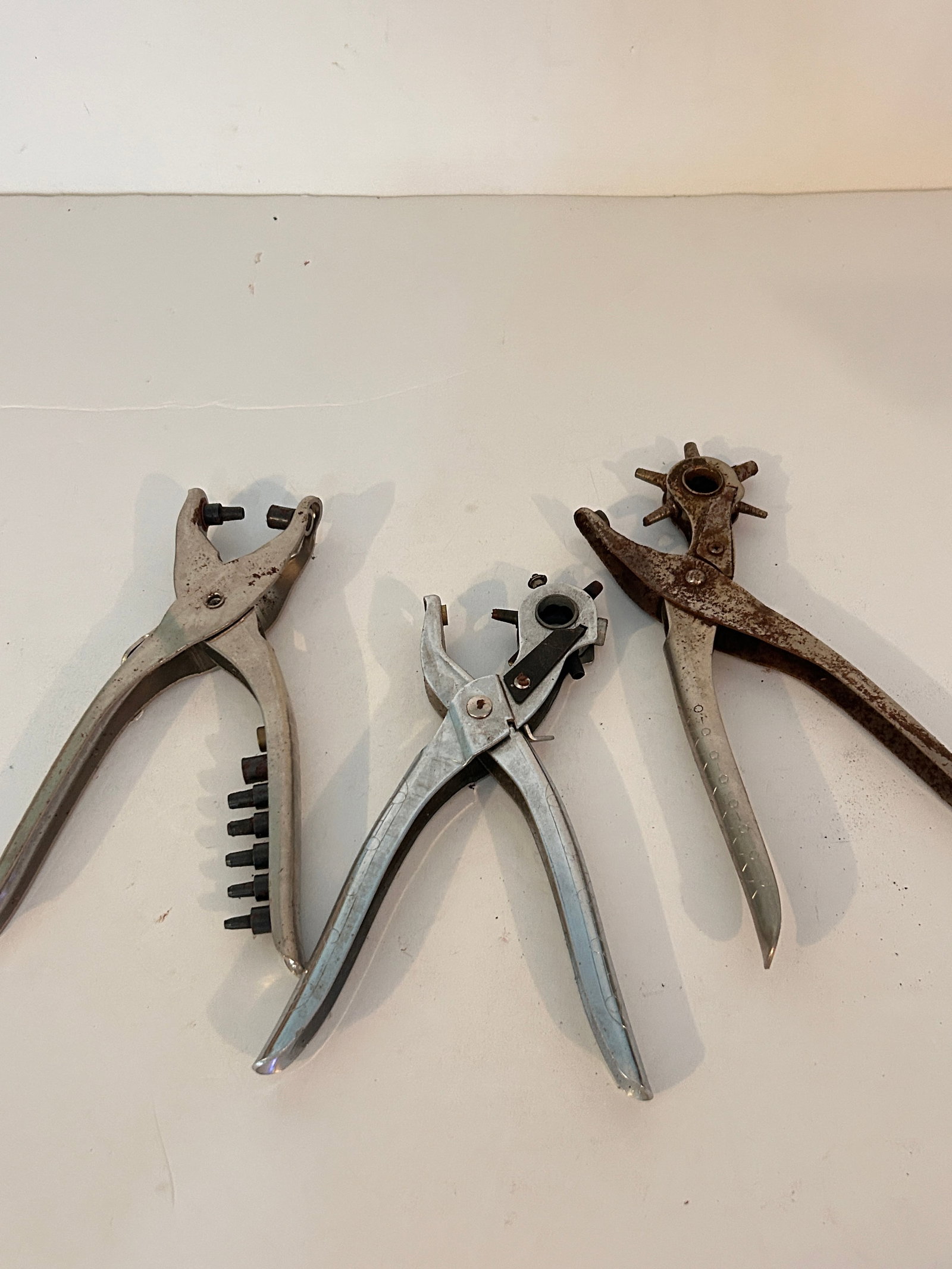 Vintage lot of 3 leather punches (1 of 4)