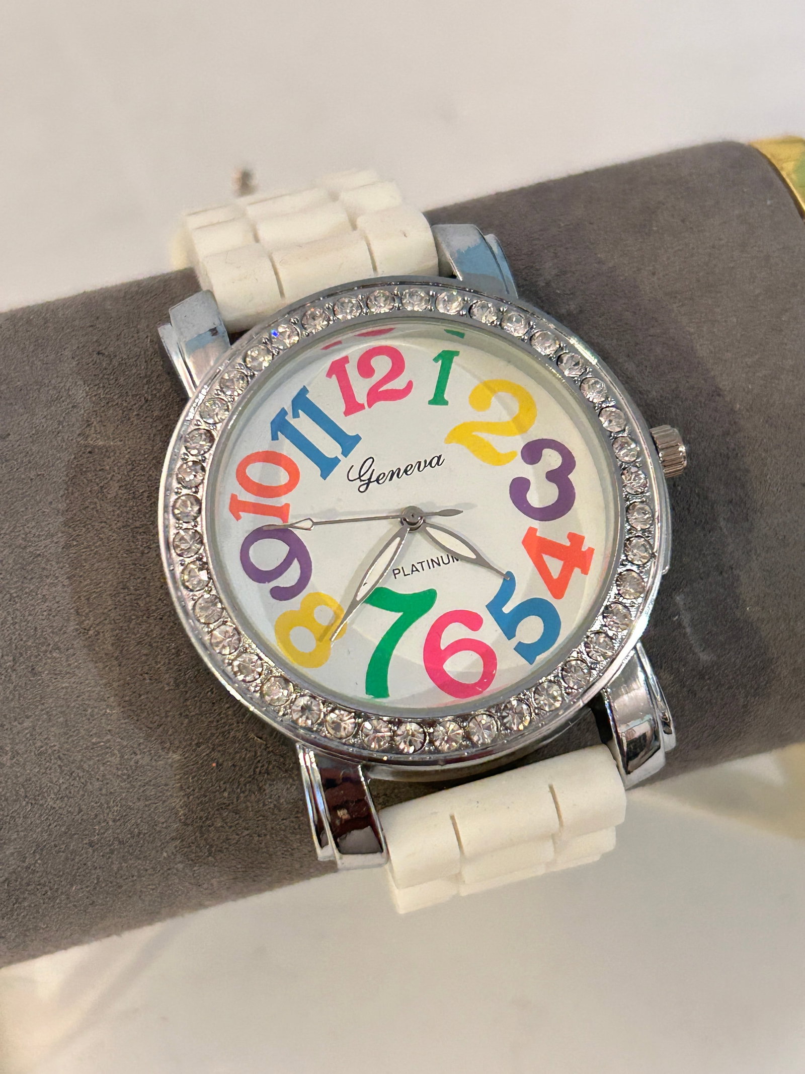 Geneva Quartz Colorful Rainbow Numbers White Dial Silver Tones Wristwatch Works needs battery (1 of 4)