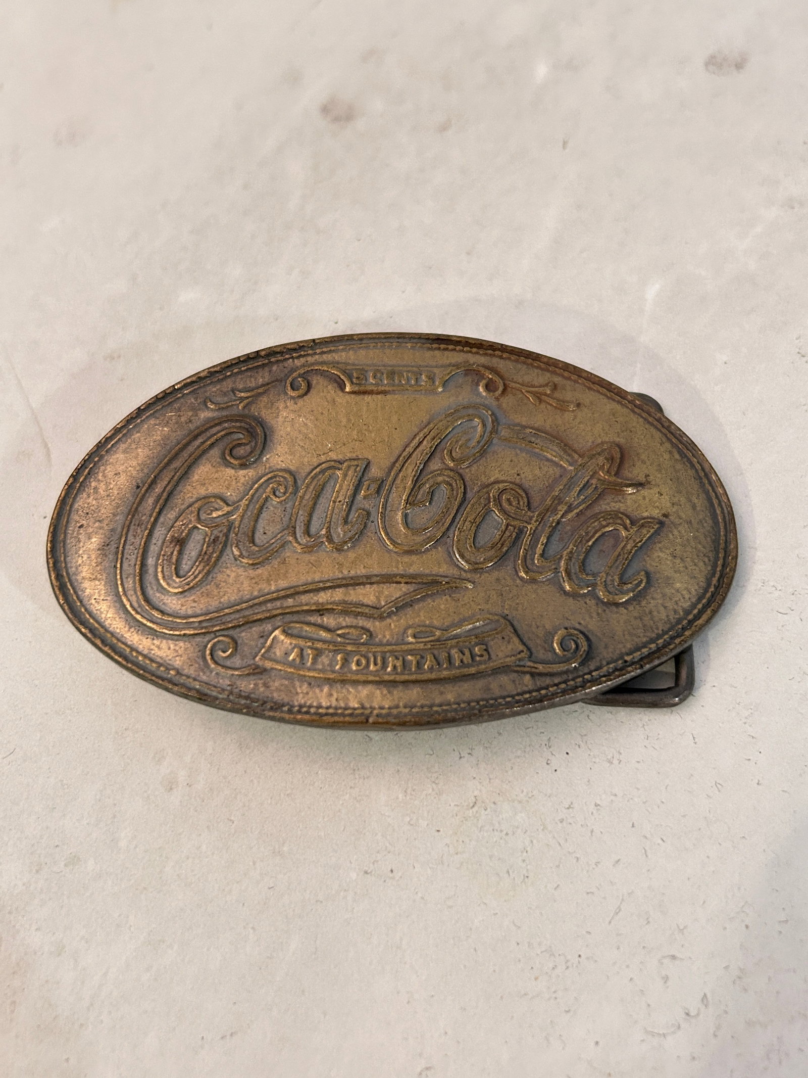 Coca Cola Belt Buckle: Coca Cola Belt Buckle Please view all photos as they are part of the description and condition of this Item, Feel free to contact me with questions or picture requests! Used Item AS IS