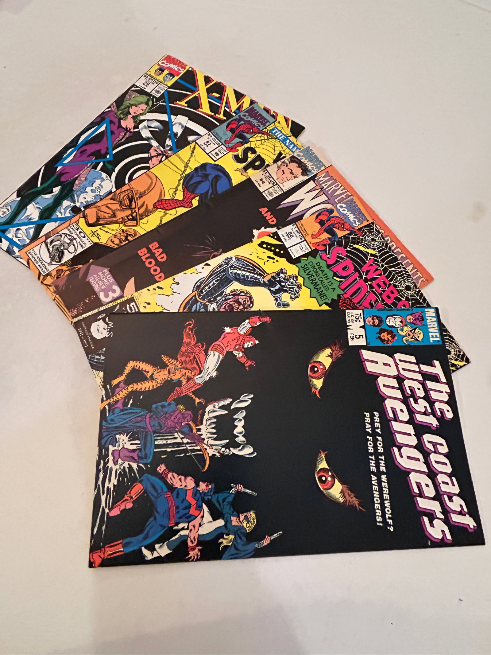 Vintage lot of 5 Comics: Vintage lot of 5 Comics Please view all photos as they are part of the description and condition of this Item, Feel free to contact me with questions or picture requests! Used Item AS IS