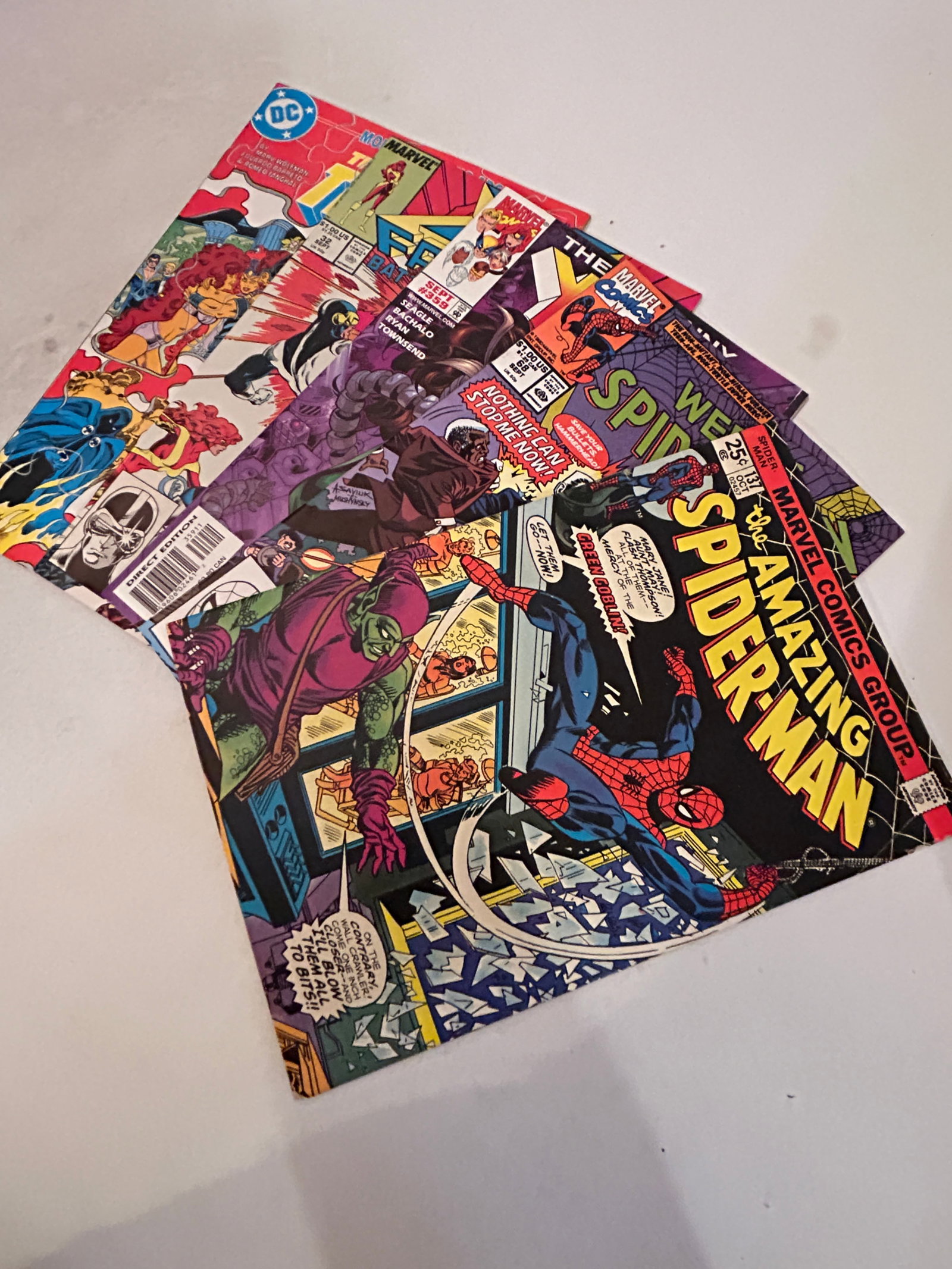 Vintage lot of 5 Comics: Vintage lot of 5 Comics Please view all photos as they are part of the description and condition of this Item, Feel free to contact me with questions or picture requests! Used Item AS IS