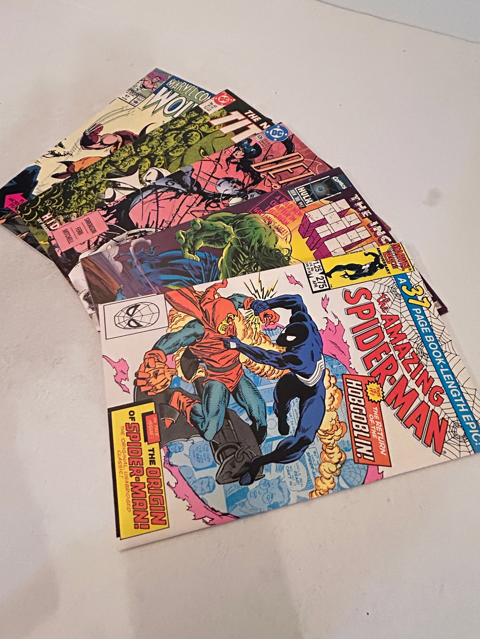 Vintage lot of 5 Comics: Vintage lot of 5 Comics Please view all photos as they are part of the description and condition of this Item, Feel free to contact me with questions or picture requests! Used Item AS IS