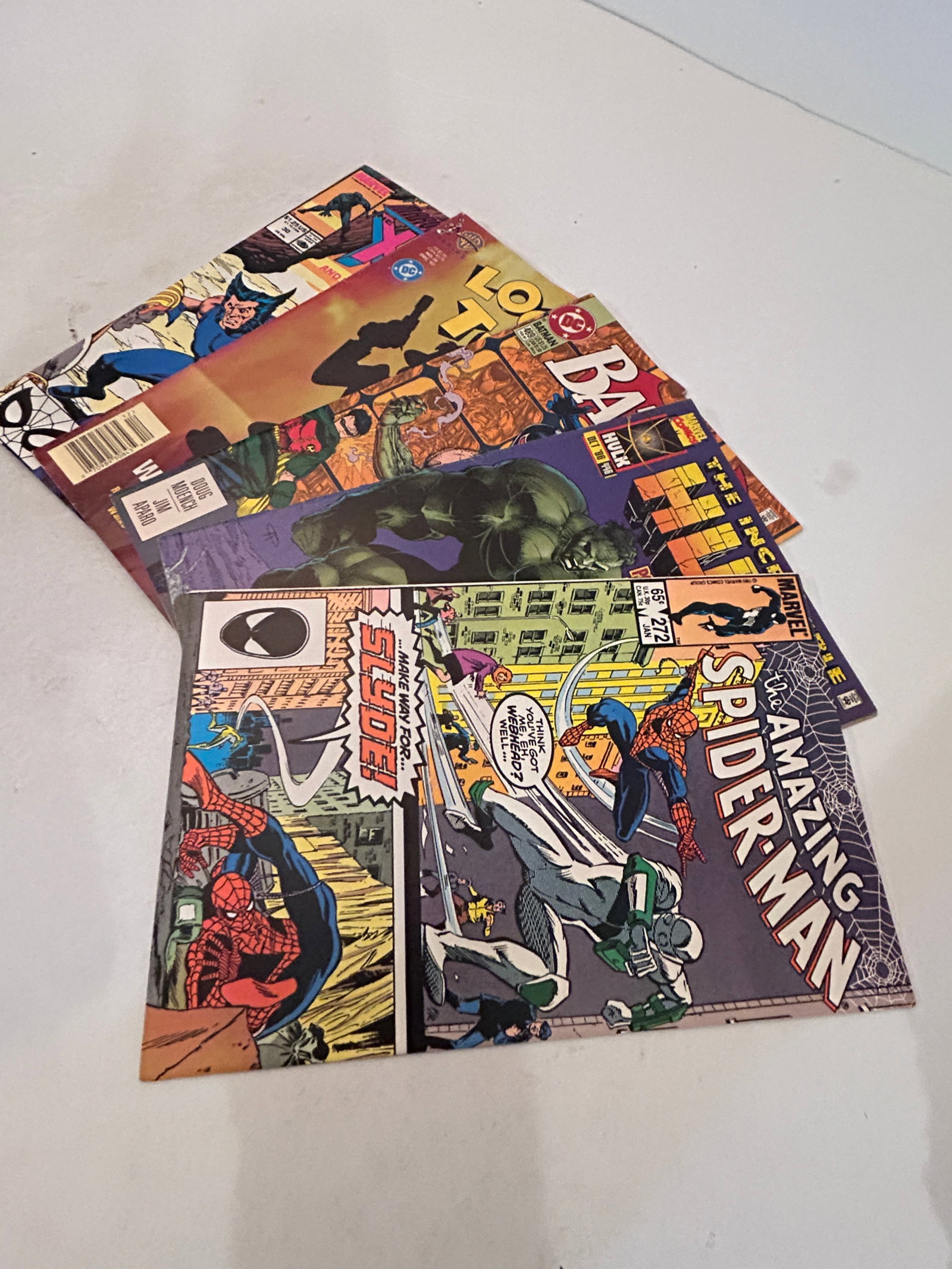 Vintage lot of 5 Comics: Vintage lot of 5 Comics Please view all photos as they are part of the description and condition of this Item, Feel free to contact me with questions or picture requests! Used Item AS IS