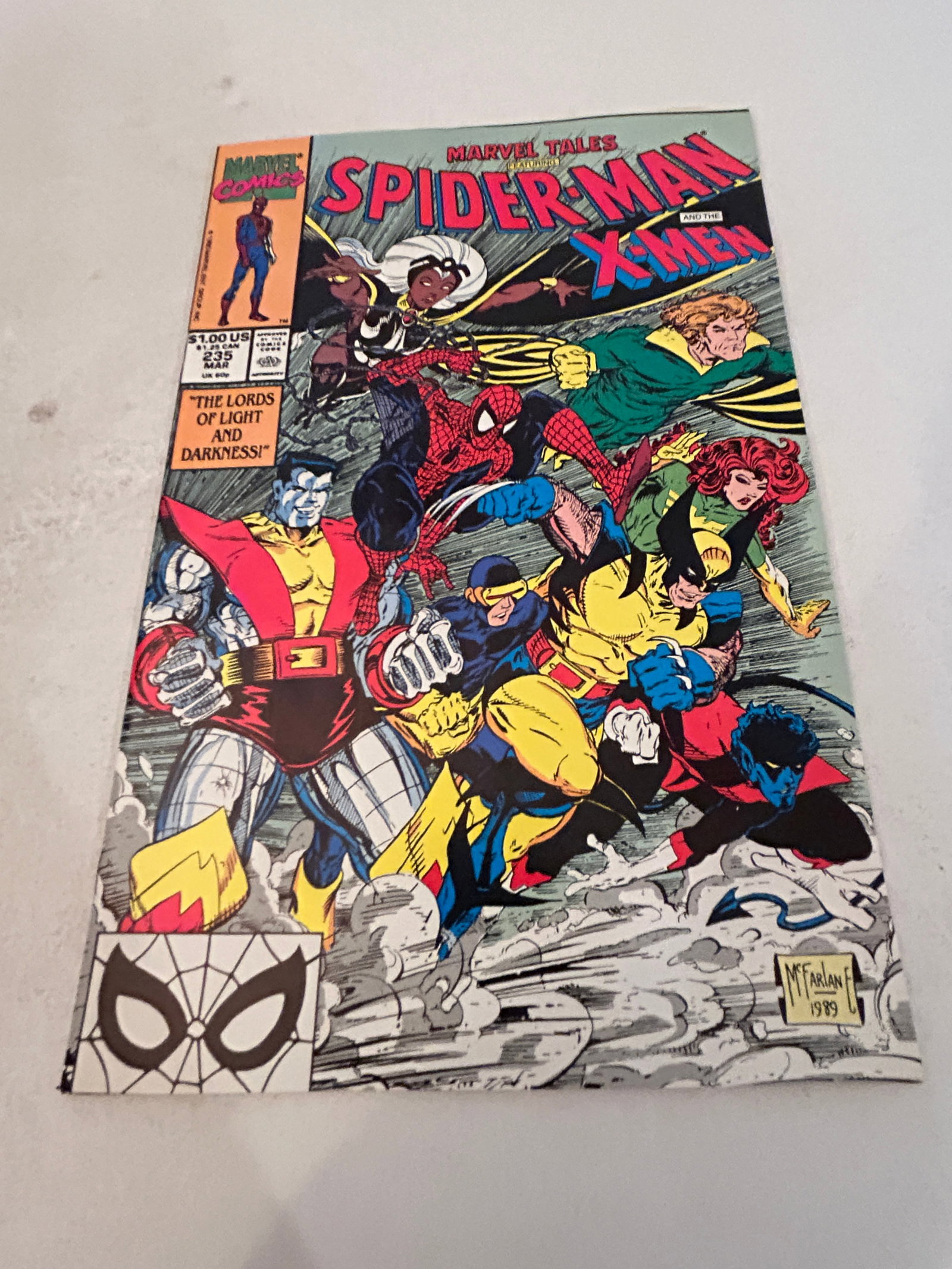 Vintage lot of 5 Comics (1 of 11)