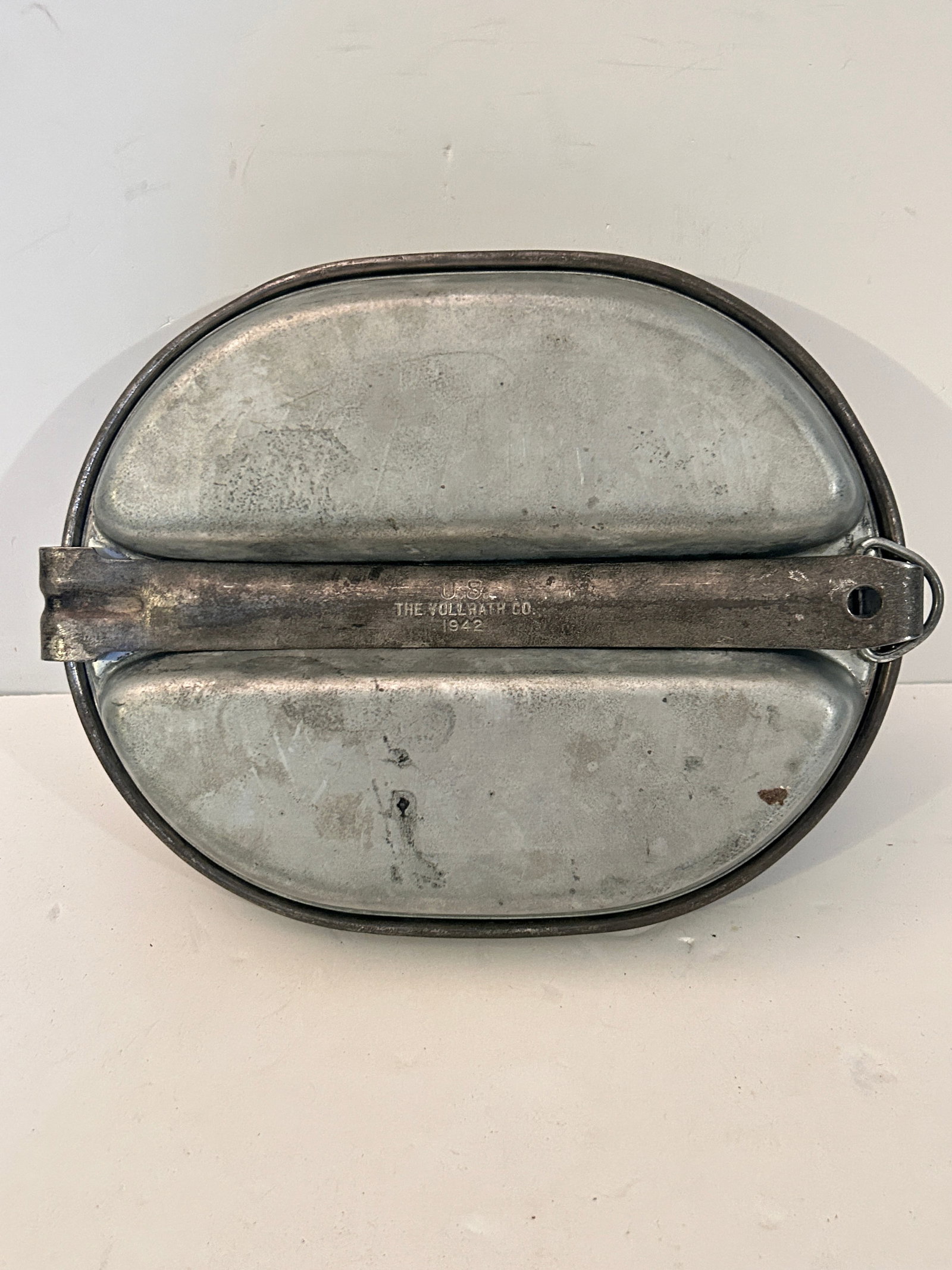 Vintage 1942 WWII Era US Military Issue Mess Kit pot (1 of 7)
