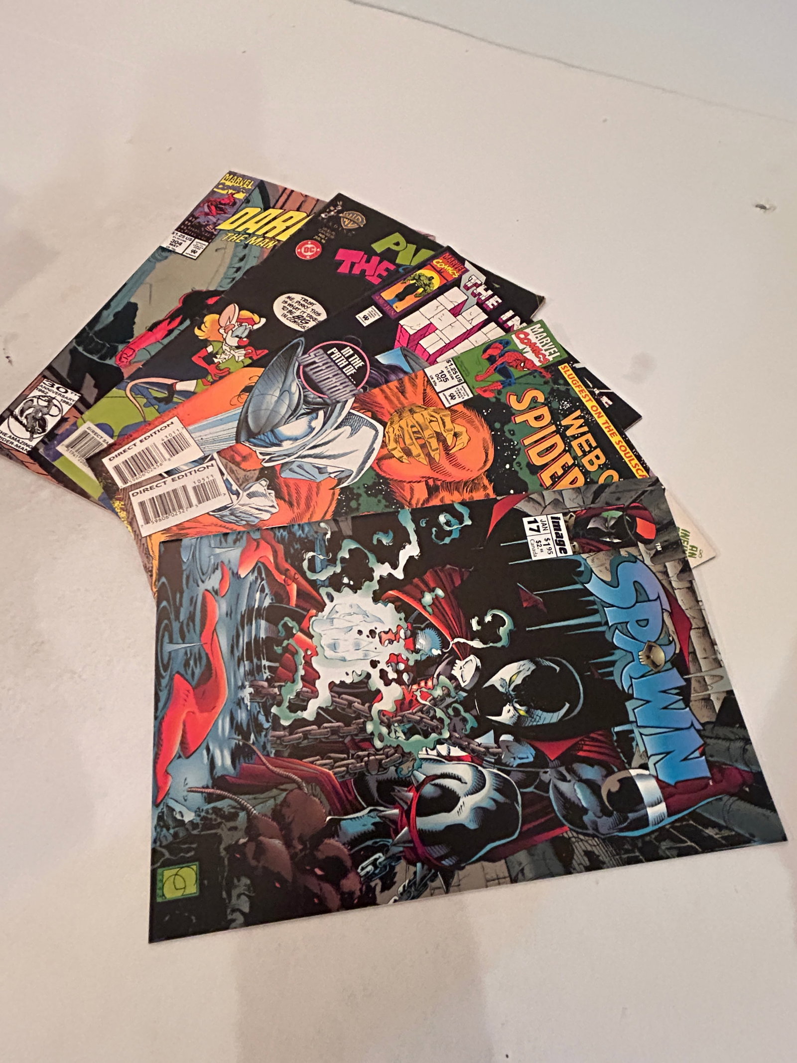 Vintage lot of 5 Comics: Vintage lot of 5 Comics Please view all photos as they are part of the description and condition of this Item, Feel free to contact me with questions or picture requests! Used Item AS IS