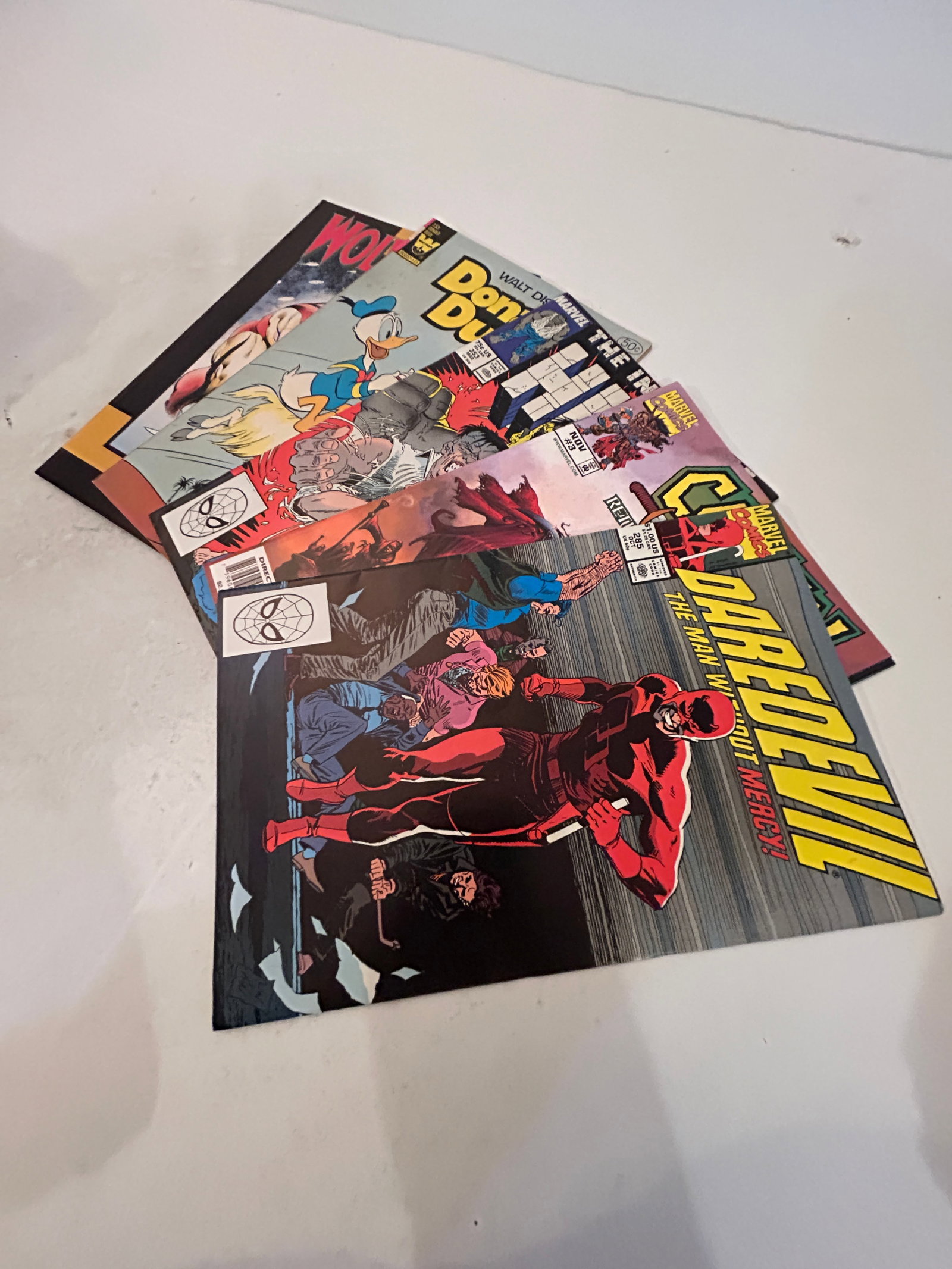 Vintage lot of 5 Comics: Vintage lot of 5 Comics Please view all photos as they are part of the description and condition of this Item, Feel free to contact me with questions or picture requests! Used Item AS IS