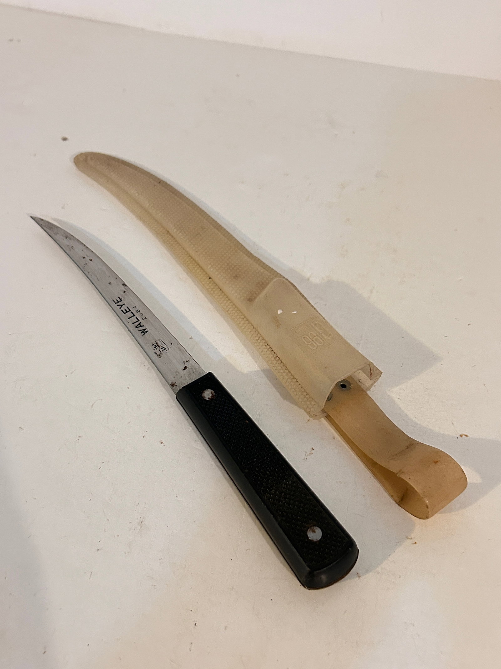 Vintage G96 Fillet Knife (1 of 4)