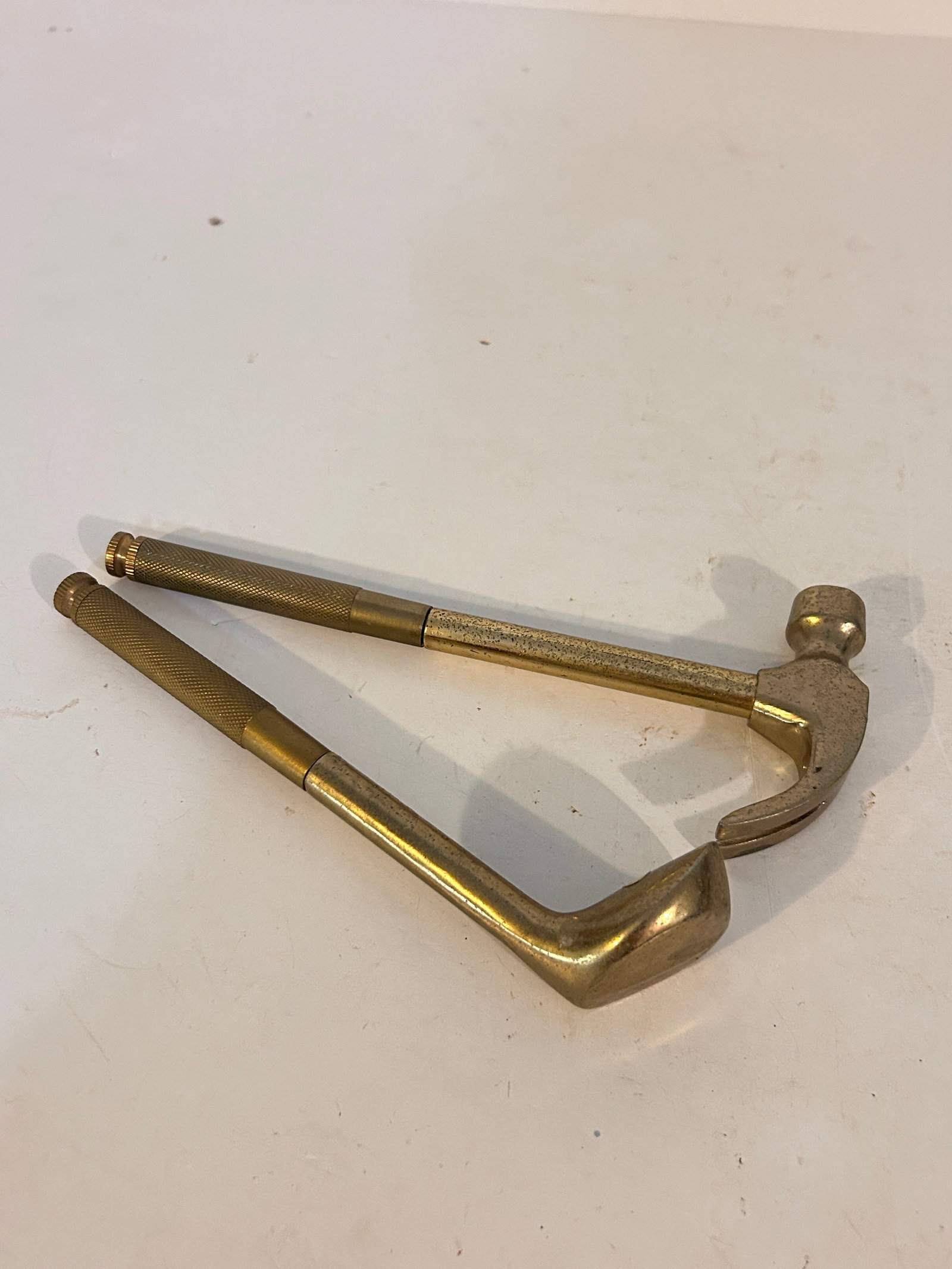 Vintage Brass Screwdriver Hammer Golf Set: Vintage Brass Screwdriver Hammer Golf SetPlease view all photos as they are part of the description and condition of this Item, Feel free to contact me with questions or picture requests! Used Item AS