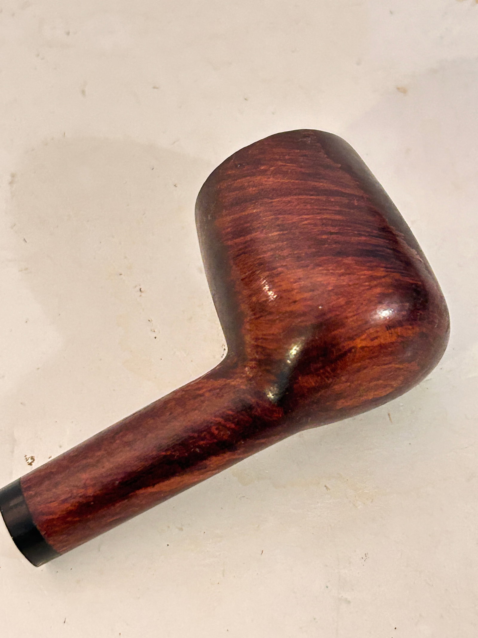 Vintage Pipe Tale: Vintage Pipe Tale Please view all photos as they are part of the description and condition of this Item, Feel free to contact me with questions or picture requests! Used Item AS IS