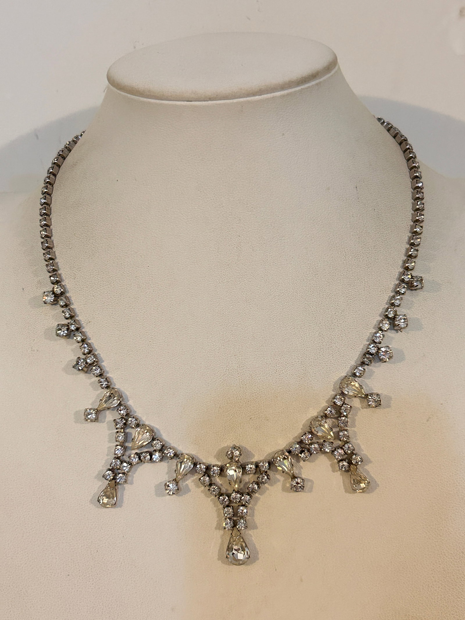 Vintage High End Weiss Clear Rhinestone Choker Necklace Signed 14" (1 of 6)
