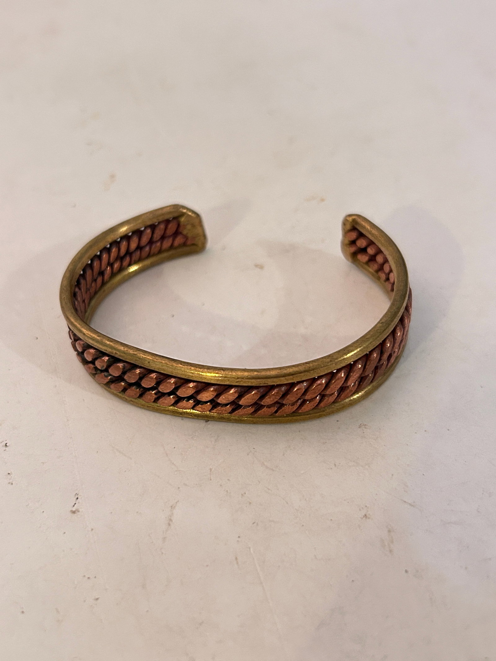 Vintage Heavy copper & Brass metal Healing Bracelet 8": Vintage Heavy copper & Brass metal Healing Bracelet 8" Please view all photos as they are part of the description and condition of this Item, Feel free to contact me with questions or picture requests