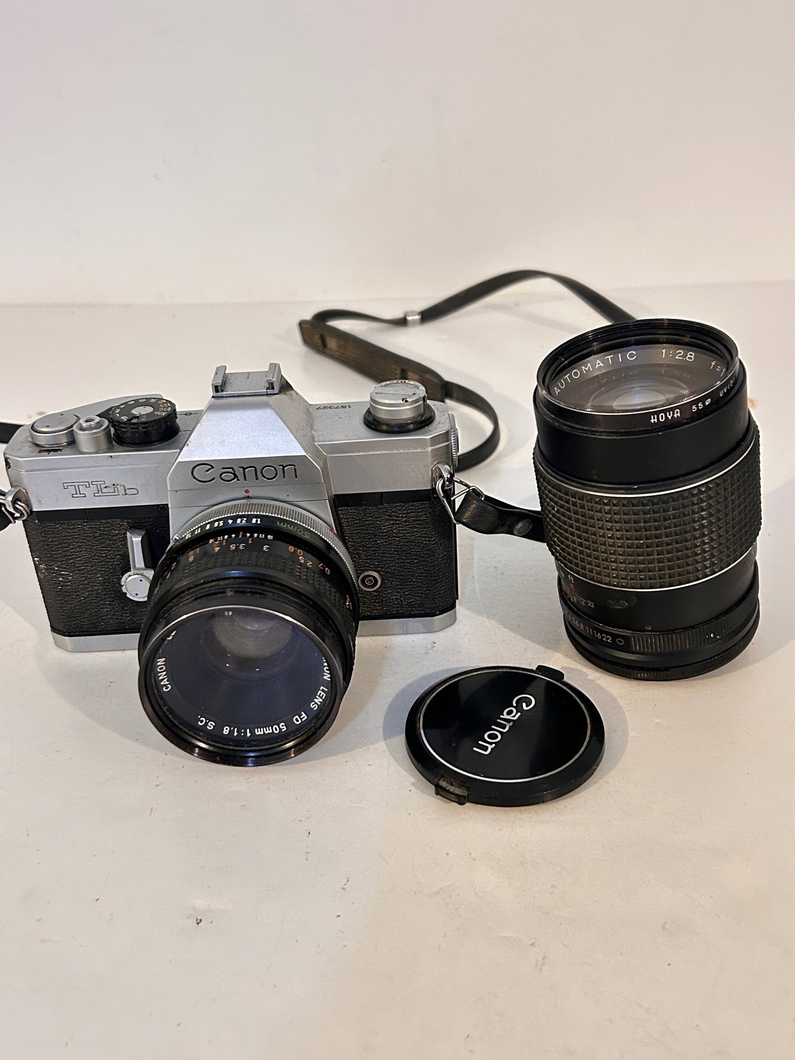 Vintage Canon Tlb 35mm SLR Film Camera Body with FD 50mm Lens 1:1.8 & extra Lens (1 of 5)