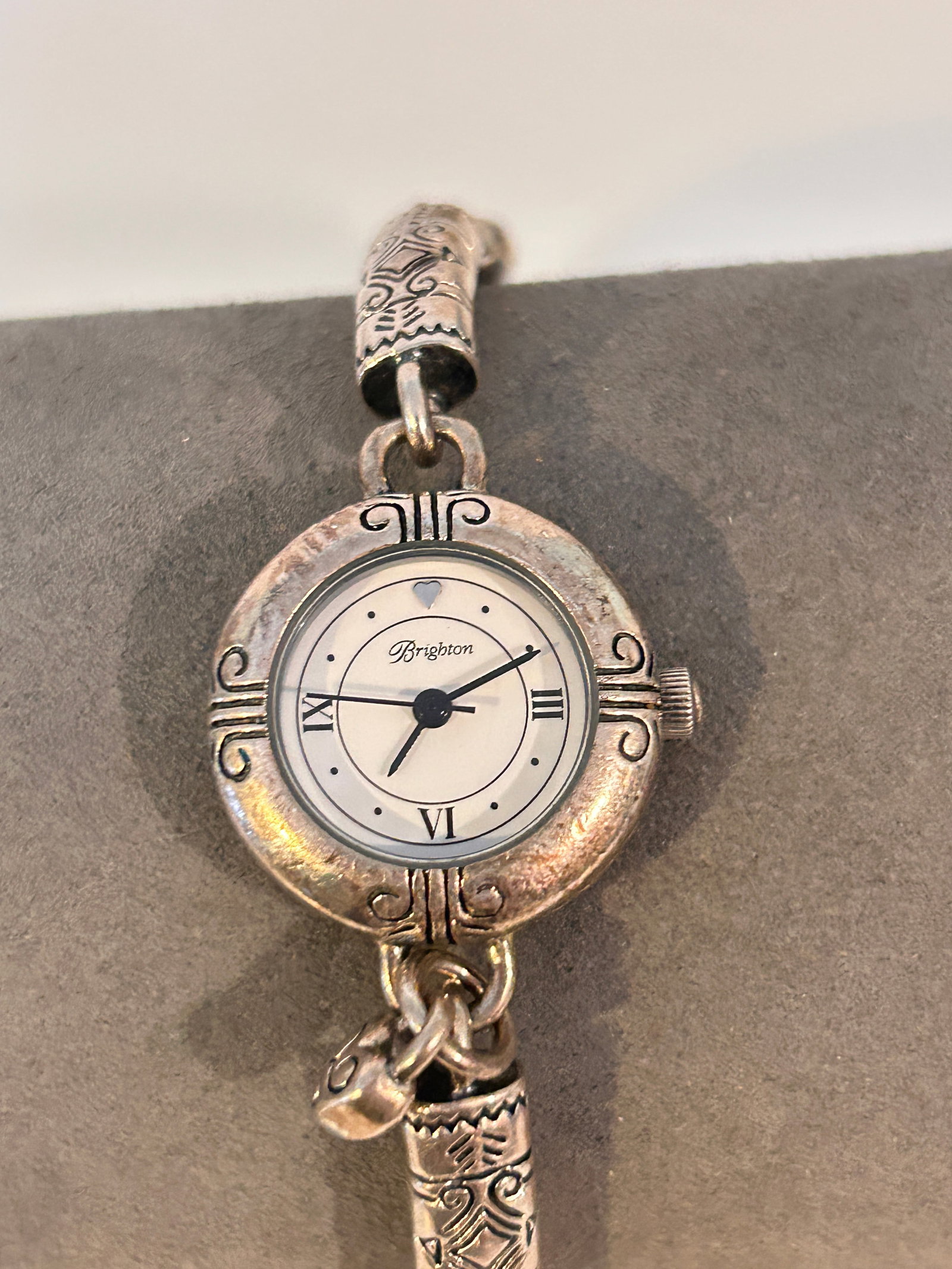 Brighton Marrakesh Silver Plated Ornate Beaded Link Bracelet Watch needs bat: Brighton Marrakesh Silver Plated Ornate Beaded Link Bracelet Watch needs bat Please view all photos as they are part of the description and condition of this Item, Feel free to contact me with questio