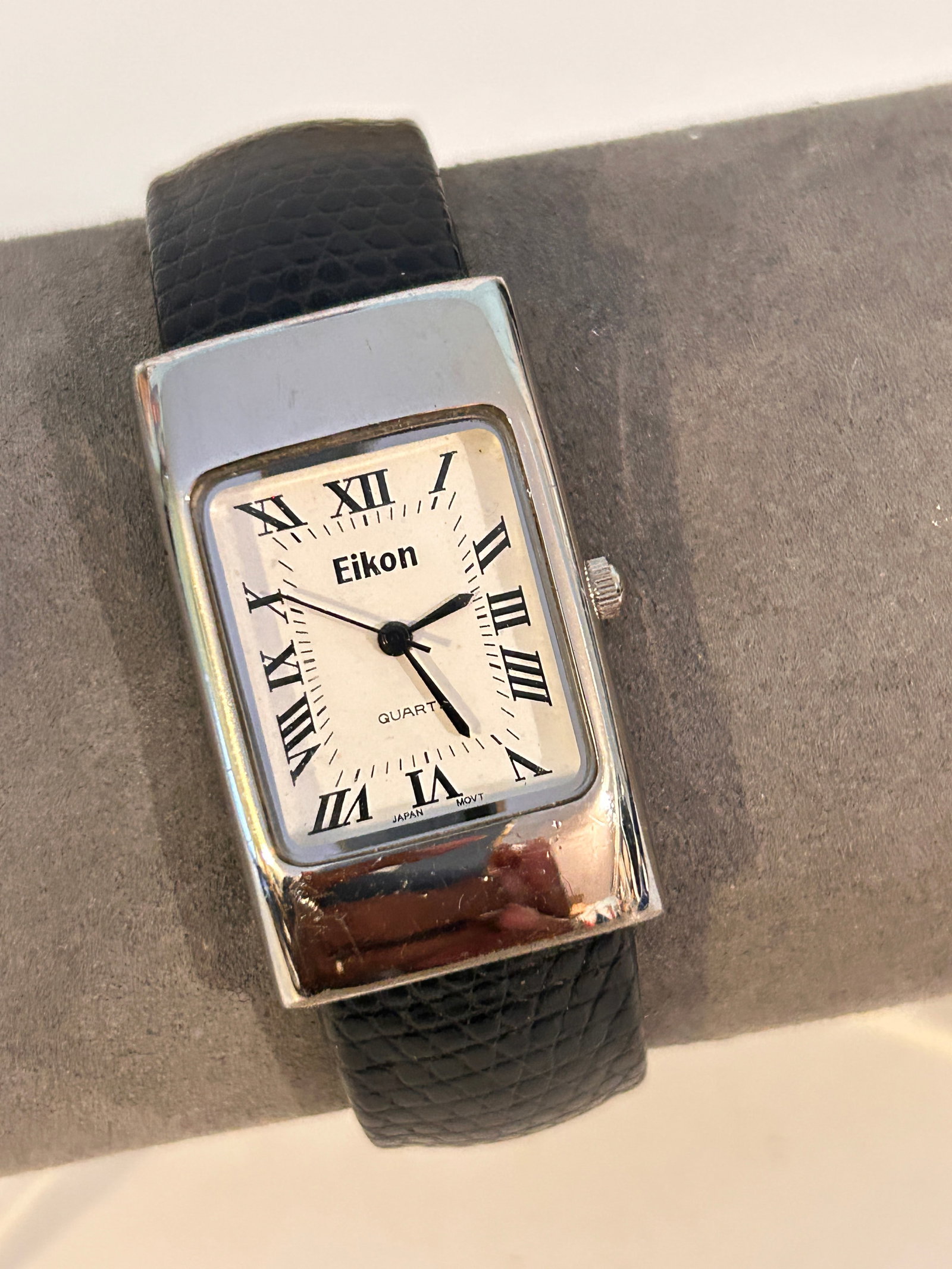 Black Silver Snake Style Band Eikon Women's Bangle Cuff Watch needs bat: Black Silver Snake Style Band Eikon Women's Bangle Cuff Watch needs bat Please view all photos as they are part of the description and condition of this Item, Feel free to contact me with questions or
