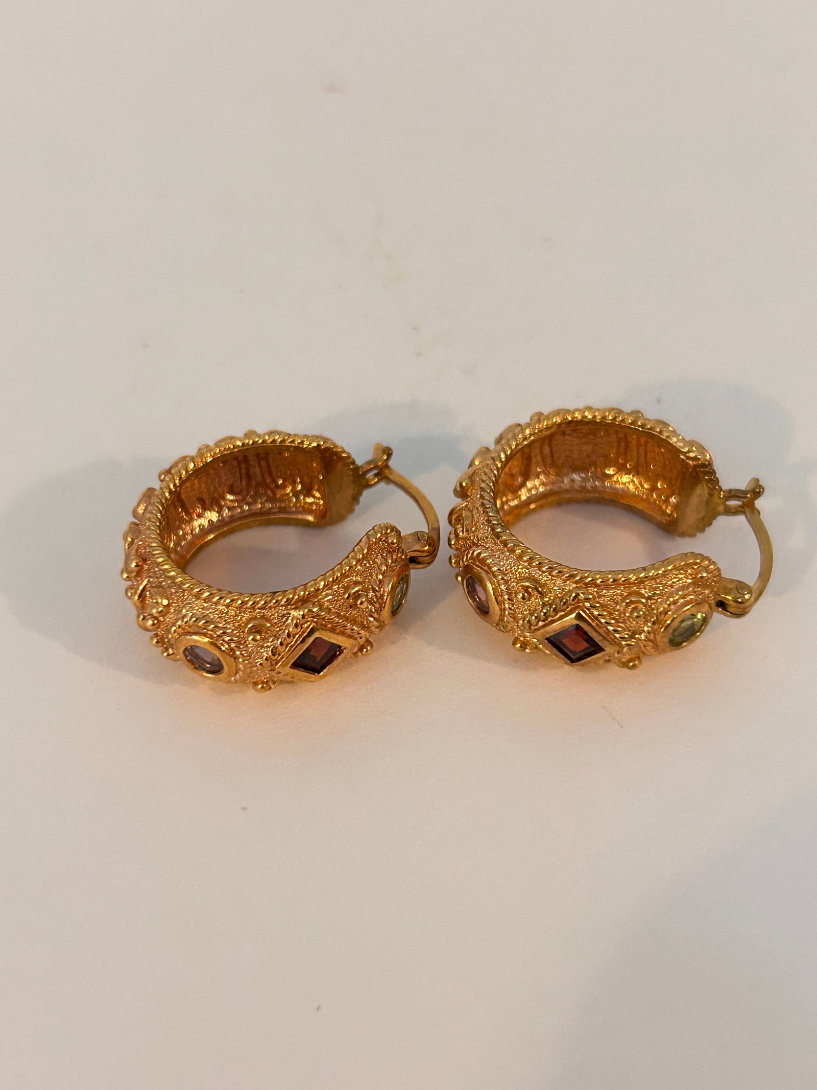 Estate Yellow Gold-Plated Sterling Silver Hoop Earrings: Estate Yellow Gold-Plated Sterling Silver Byzantine Etruscan Bezel Amethyst Peridot + Garnet Hoop Earrings Please view all photos as they are part of the description and condition of this Item, Feel f