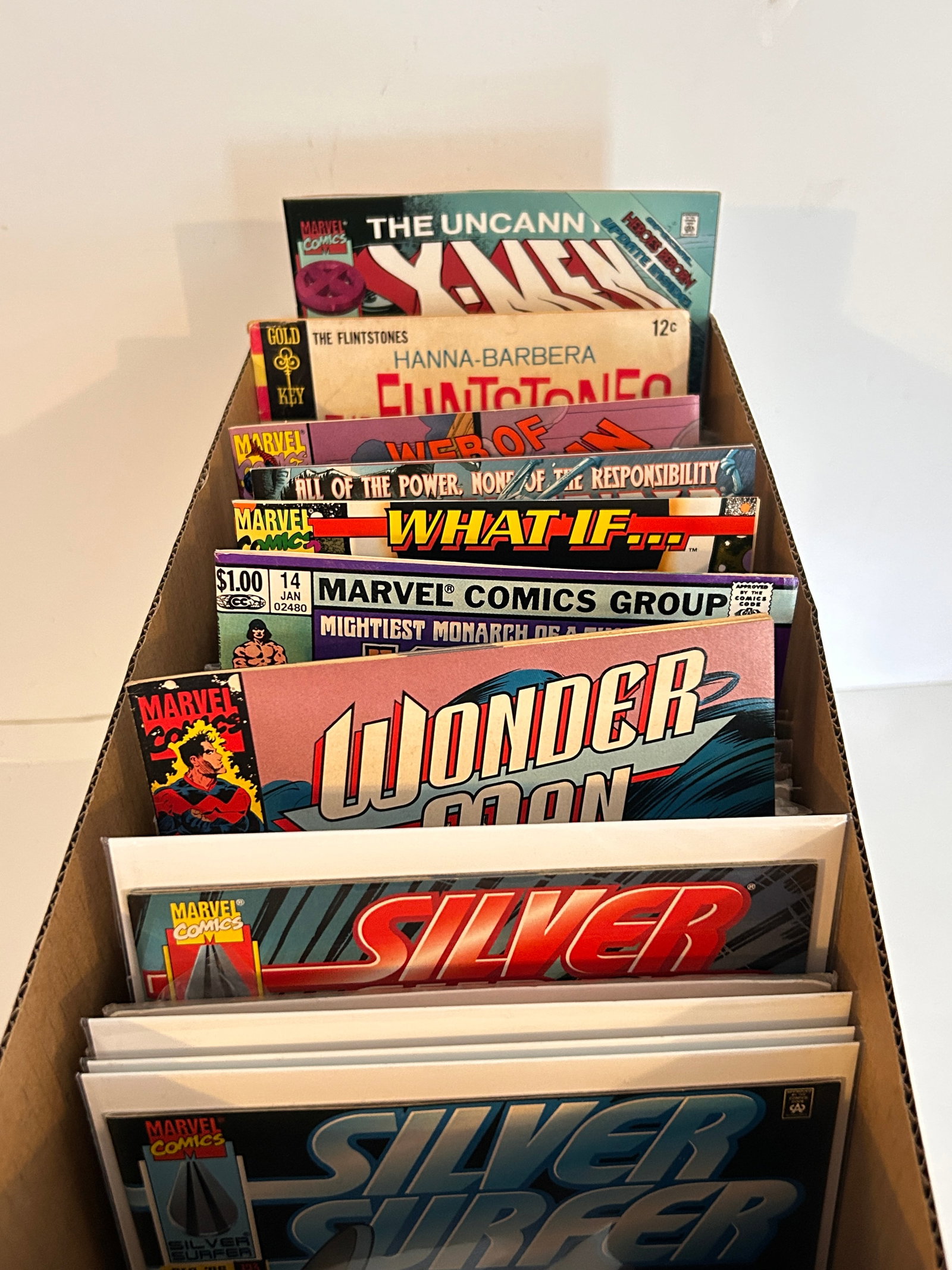 Vintage Short Box Of Comics: Vintage Short Box Of Comics Please view all photos as they are part of the description and condition of this Item, Feel free to contact me with questions or picture requests! Used Item AS IS