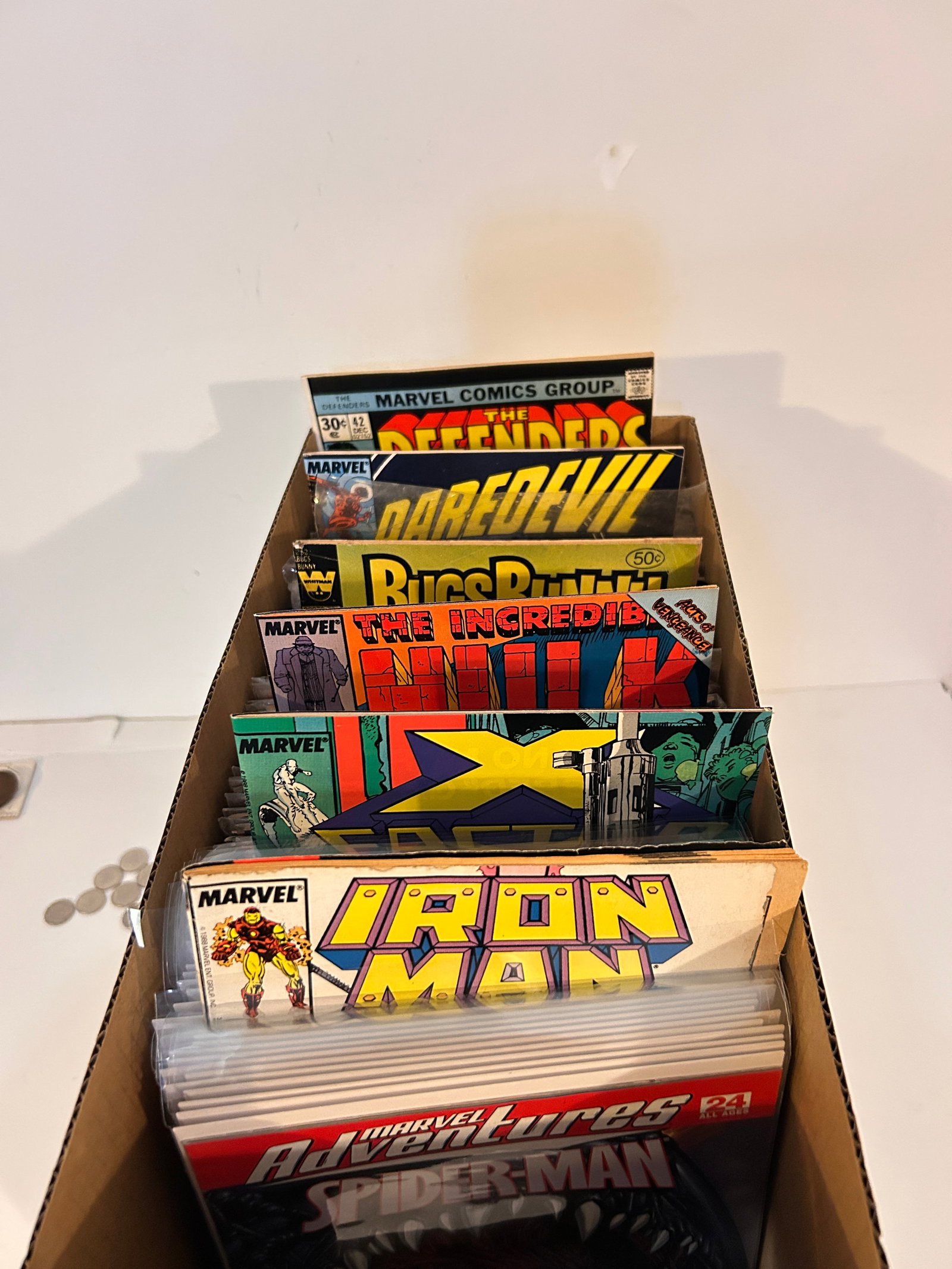 Vintage Short Box Of Comics: Vintage Short Box Of Comics Please view all photos as they are part of the description and condition of this Item, Feel free to contact me with questions or picture requests! Used Item AS IS