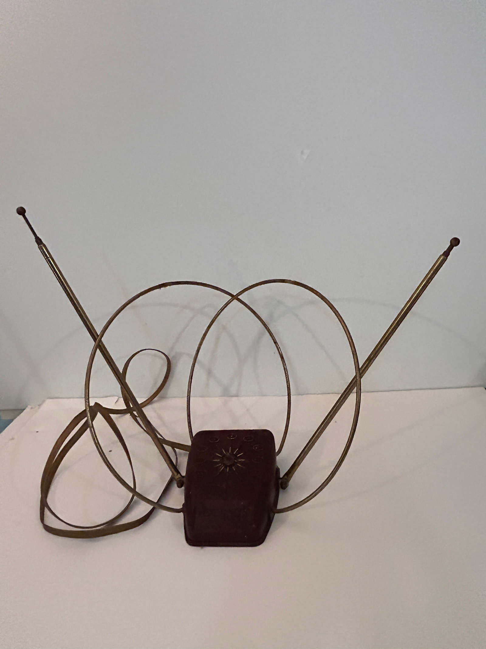 Vintage 1960's Space Age TV Rabbit Ears no knob (1 of 4)