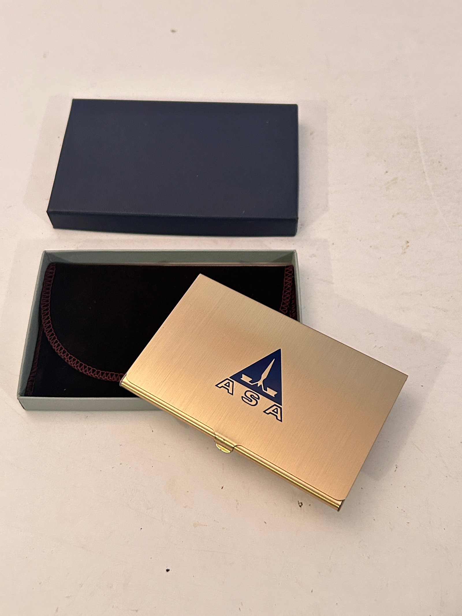 Vintage ASA card credit card holder: Vintage ASA card credit card holder Please view all photos as they are part of the description and condition of this Item, Feel free to contact me with questions or picture requests! Used Item AS IS