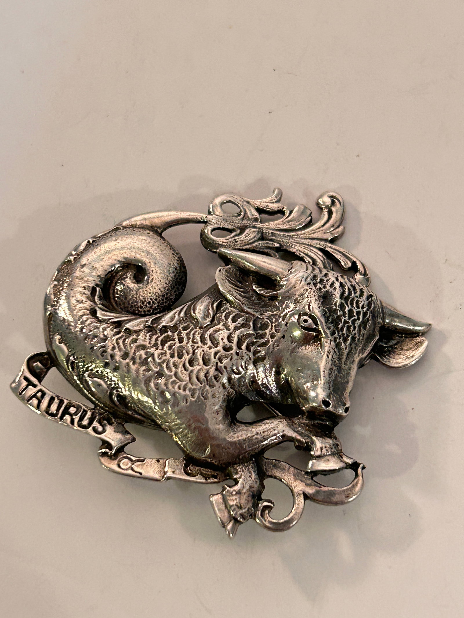 Vintage Sterling Signed by Cini Modernist Taurus Zodiac Horoscope Brooch 19 grams (1 of 4)